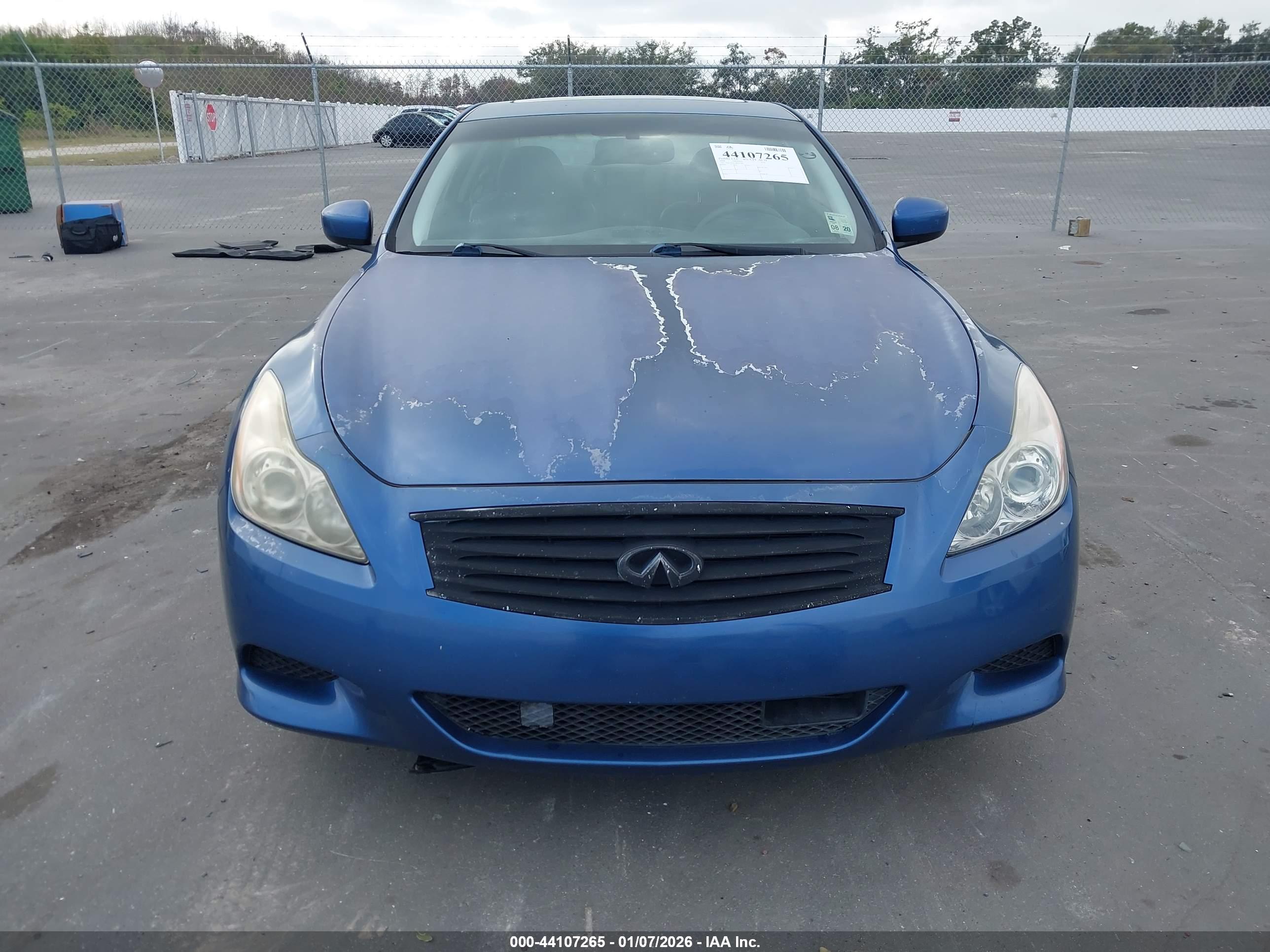 INFINITI G37 image 6
