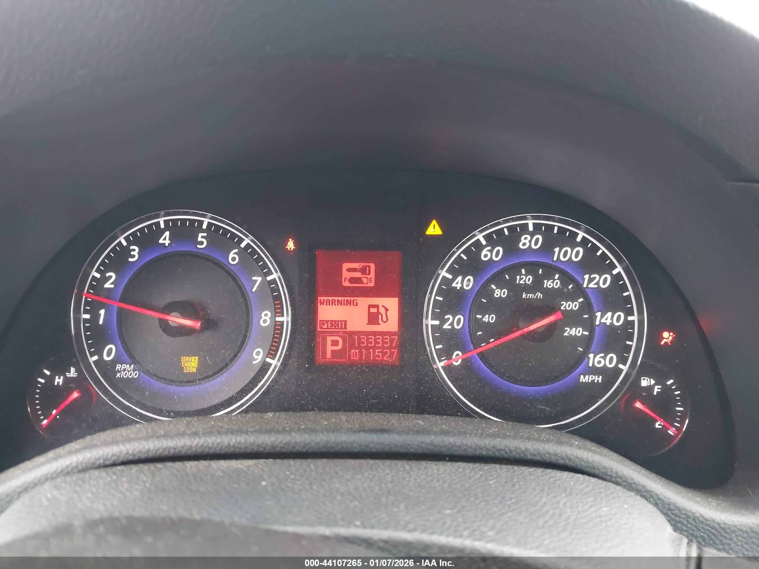 INFINITI G37 image 7