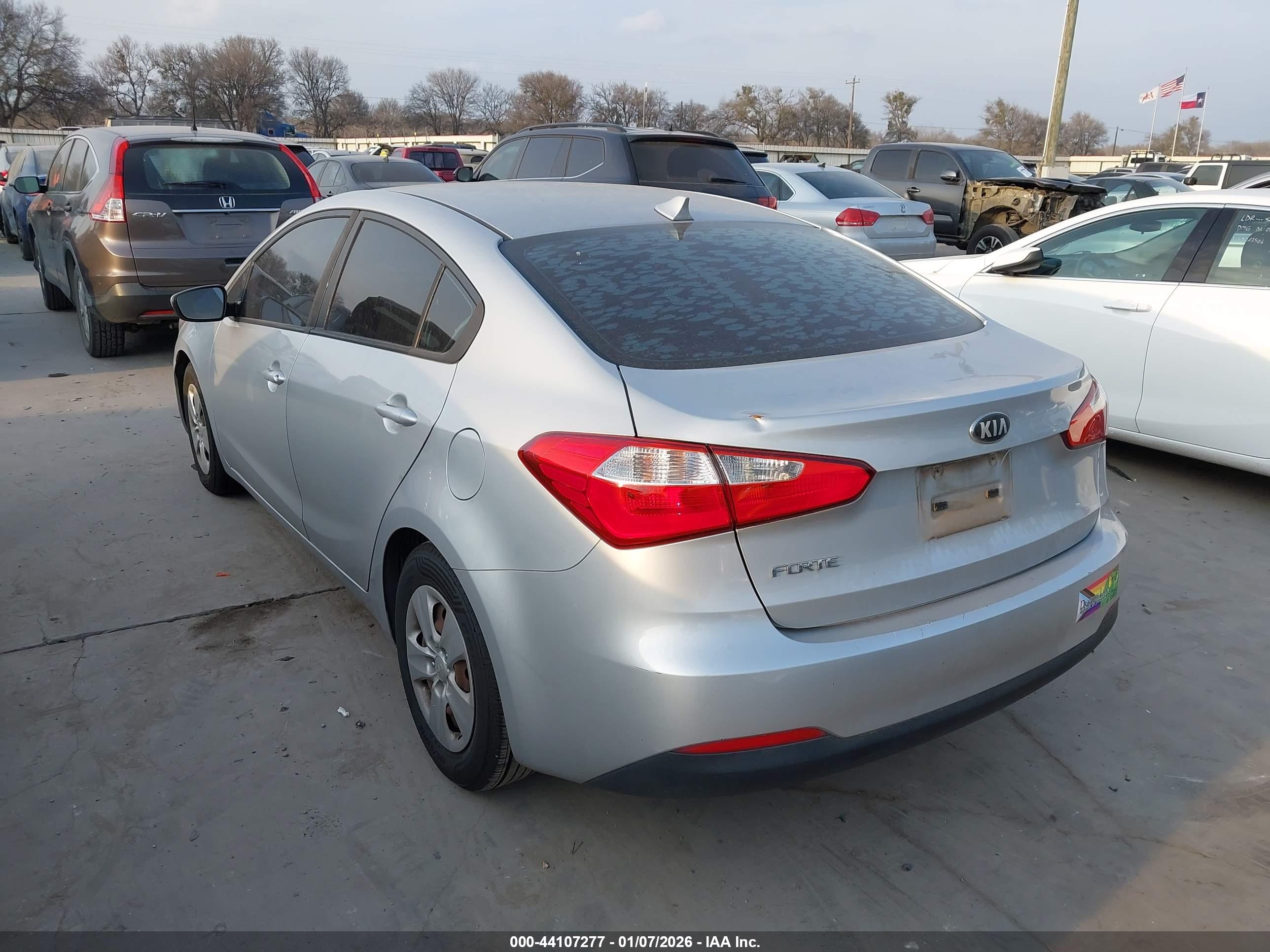 KIA FORTE image 3