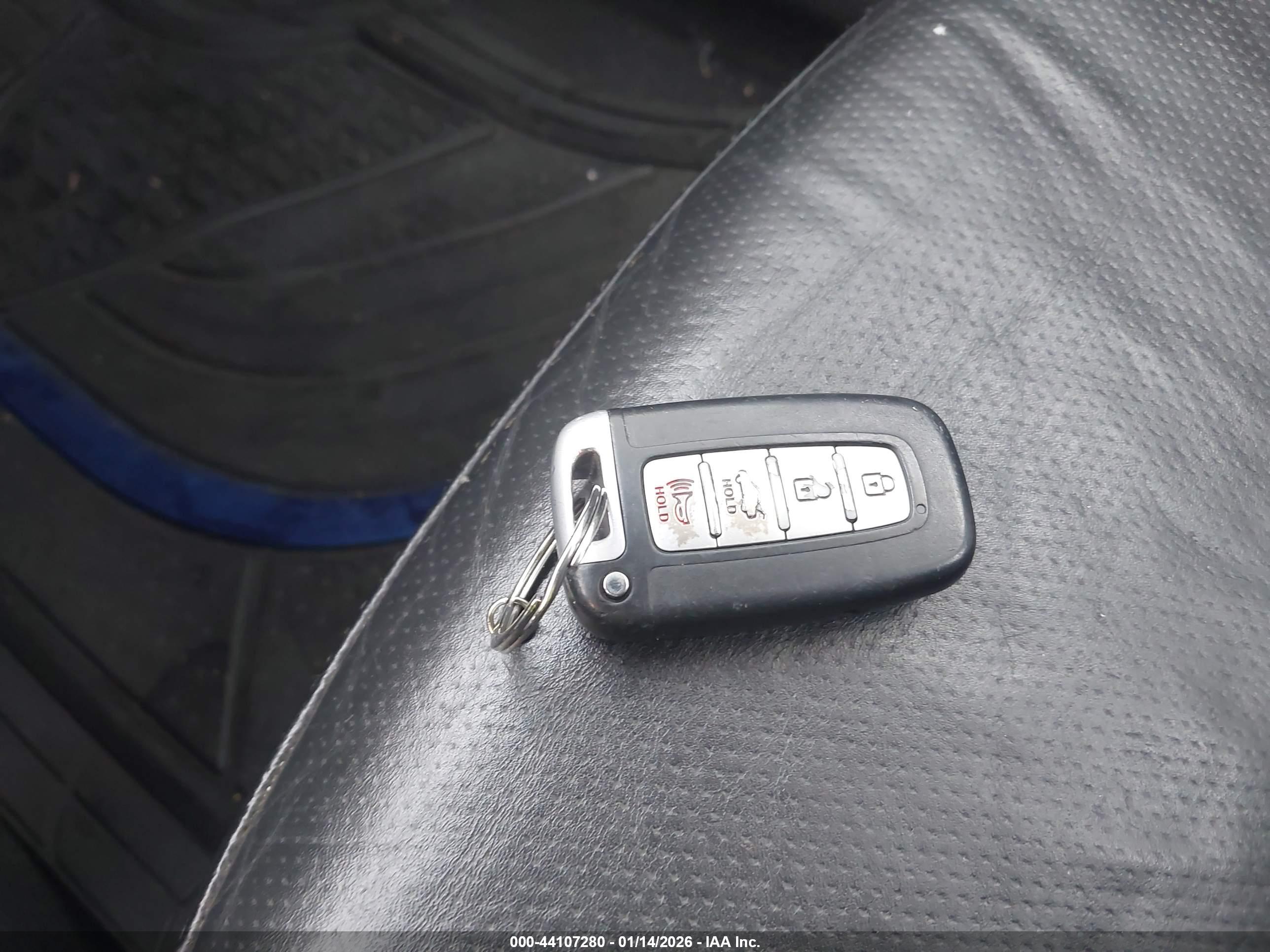 HYUNDAI SONATA image 11