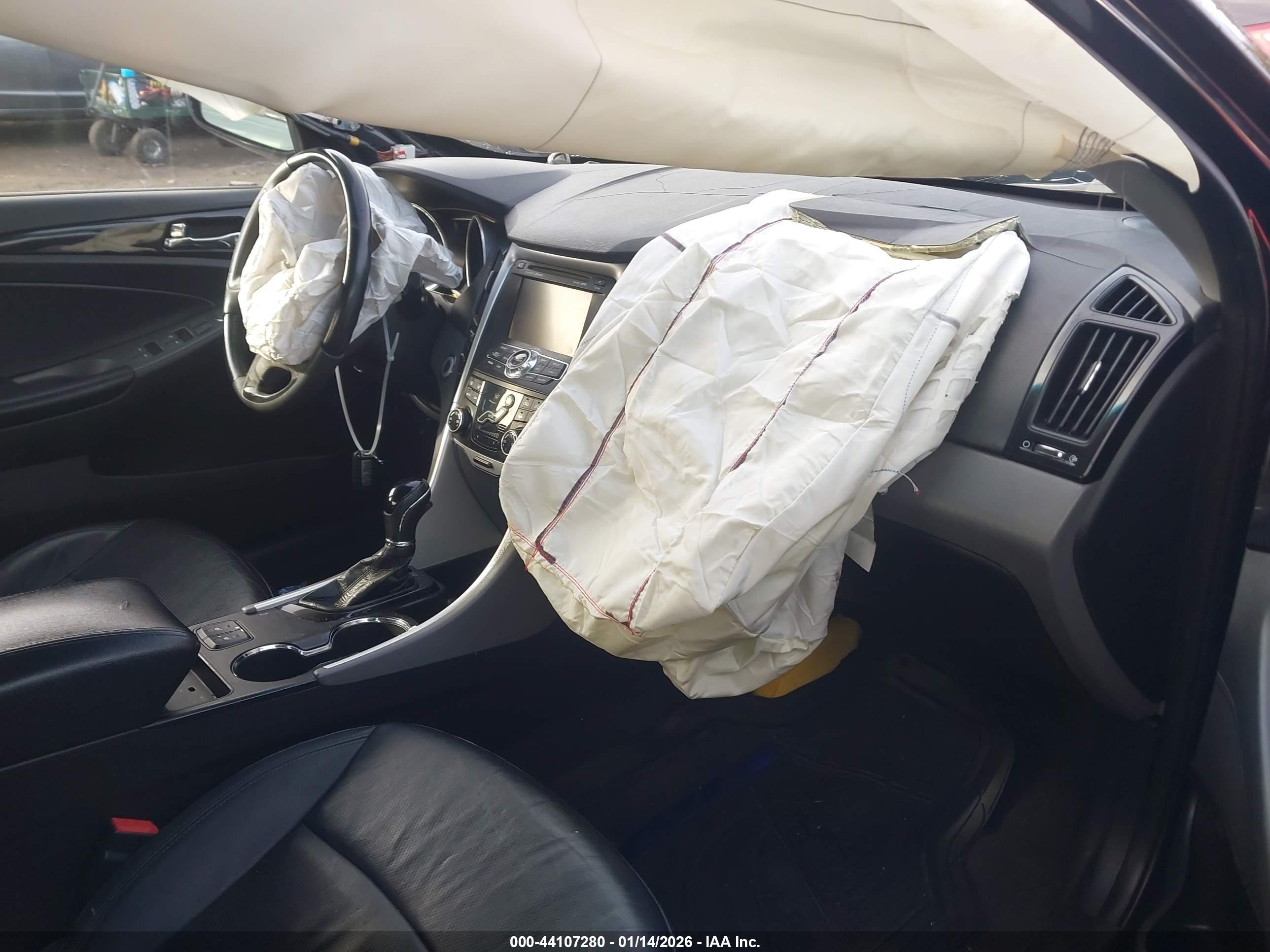 HYUNDAI SONATA image 5