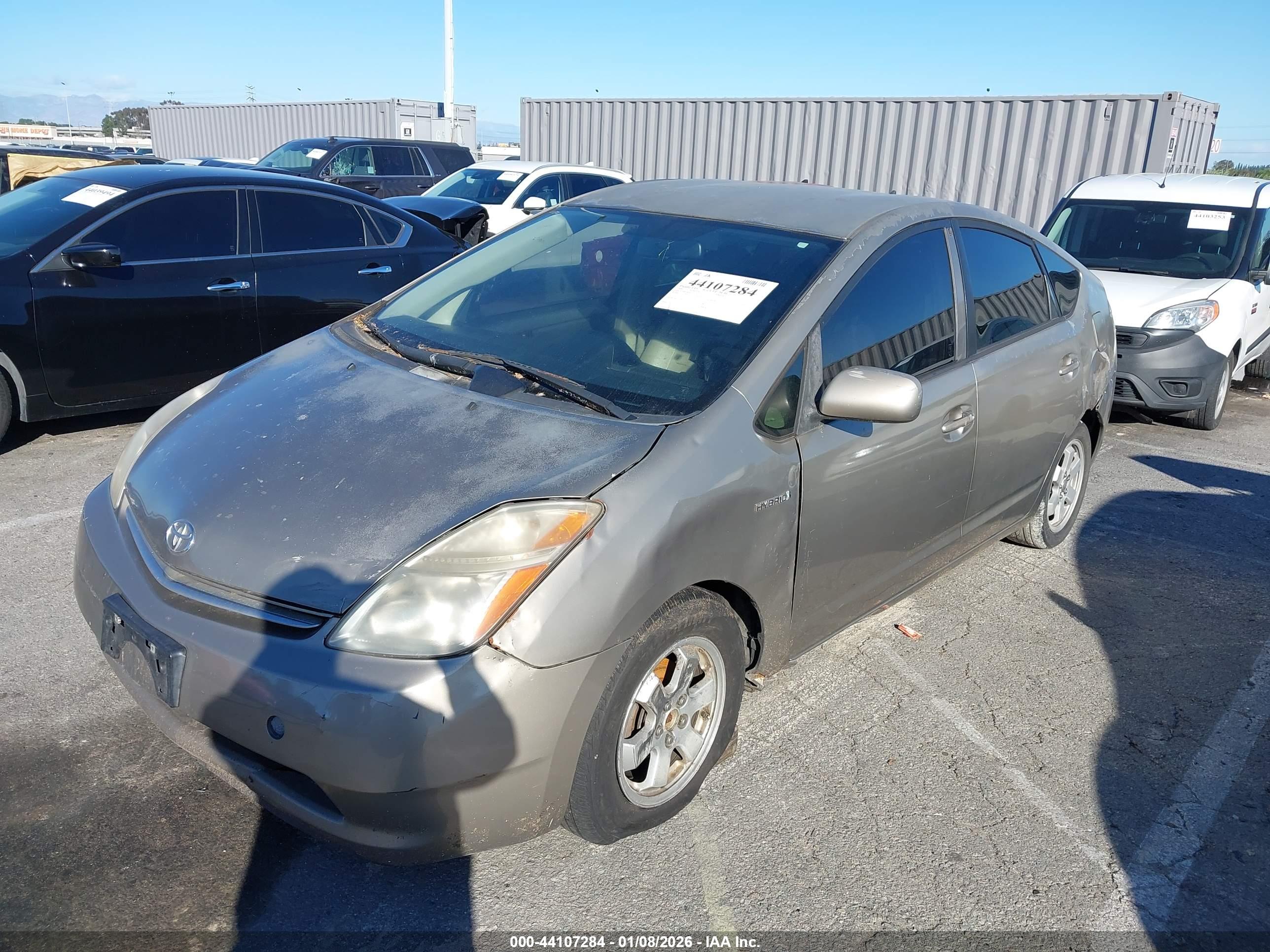 TOYOTA PRIUS image 2