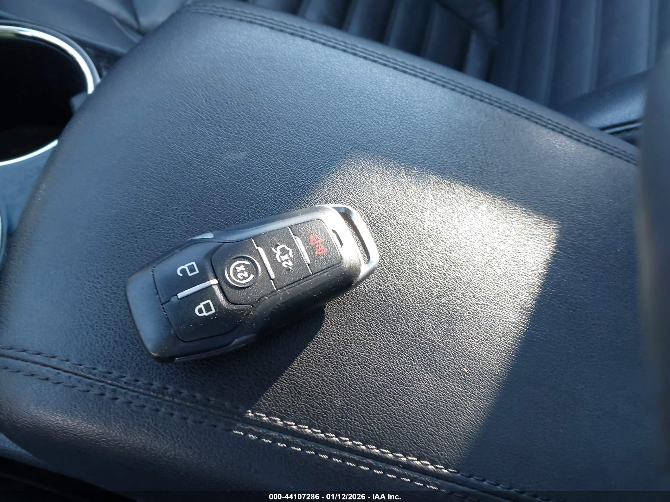 FORD EDGE image 11