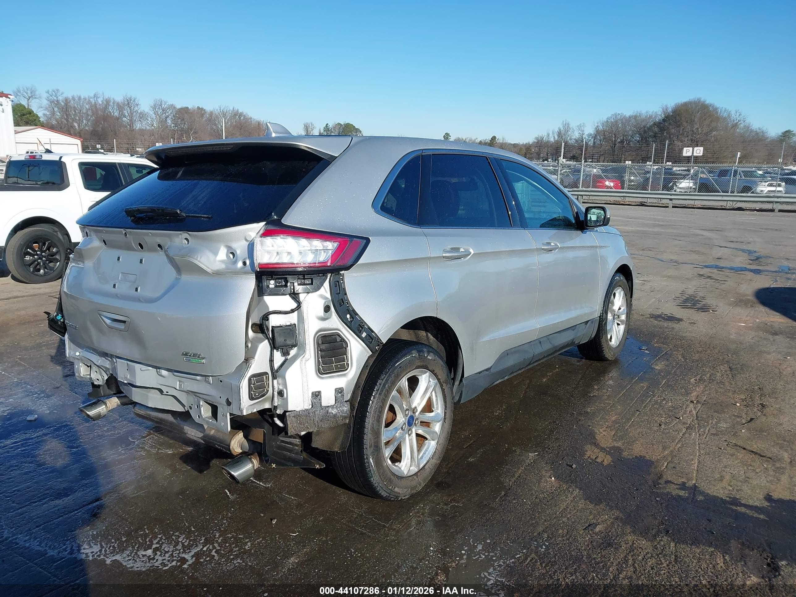 FORD EDGE image 4
