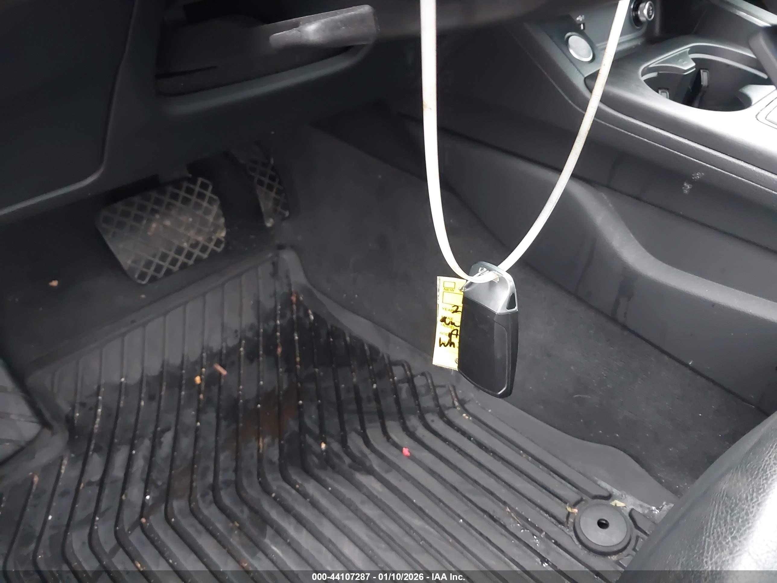 AUDI A4 image 11
