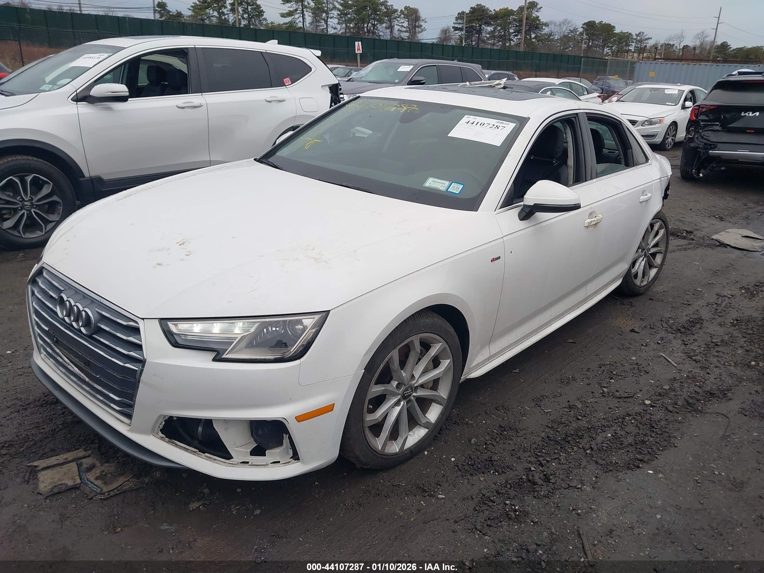 AUDI A4 image 2