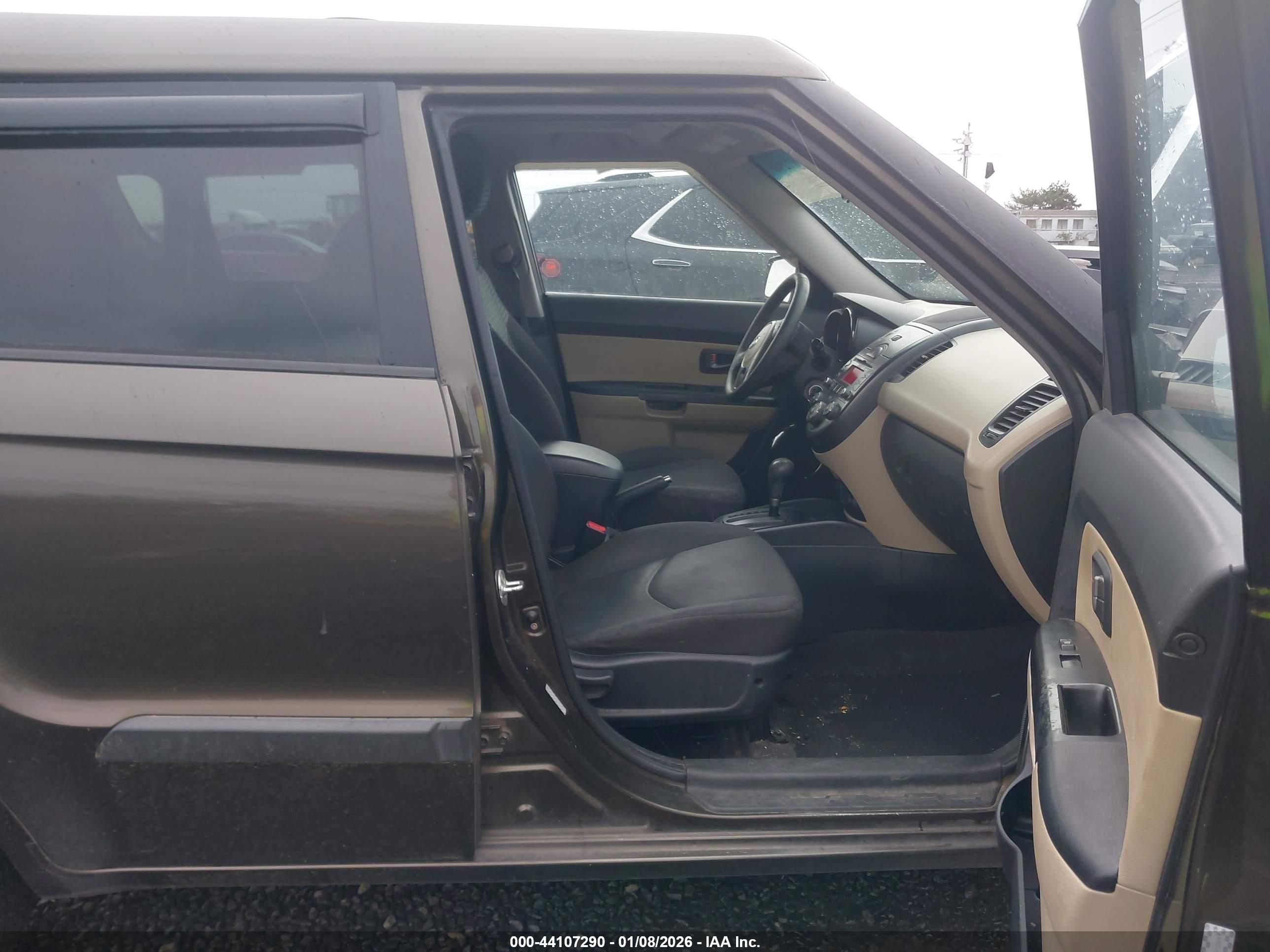 KIA SOUL image 5