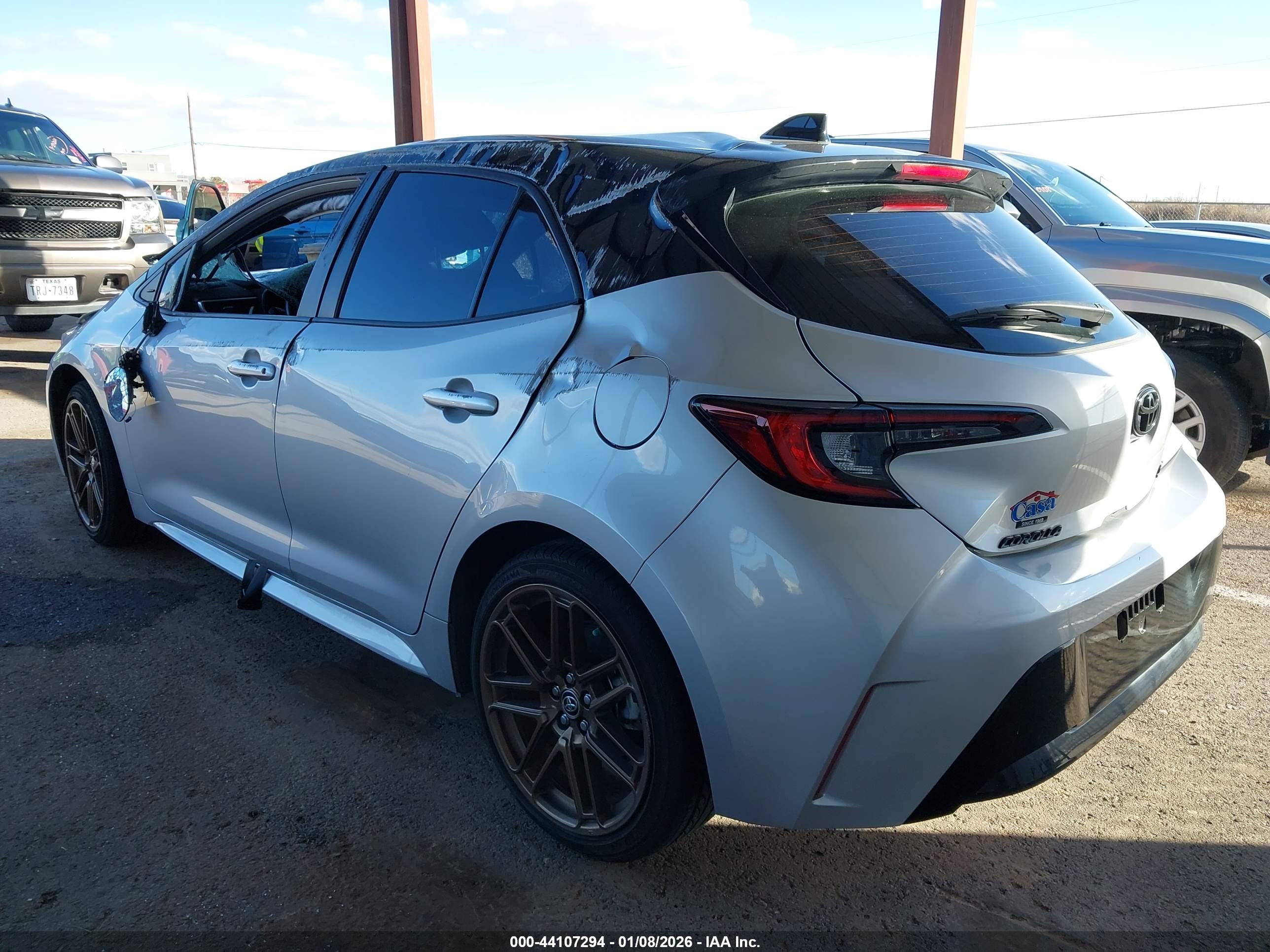 TOYOTA COROLLA image 3