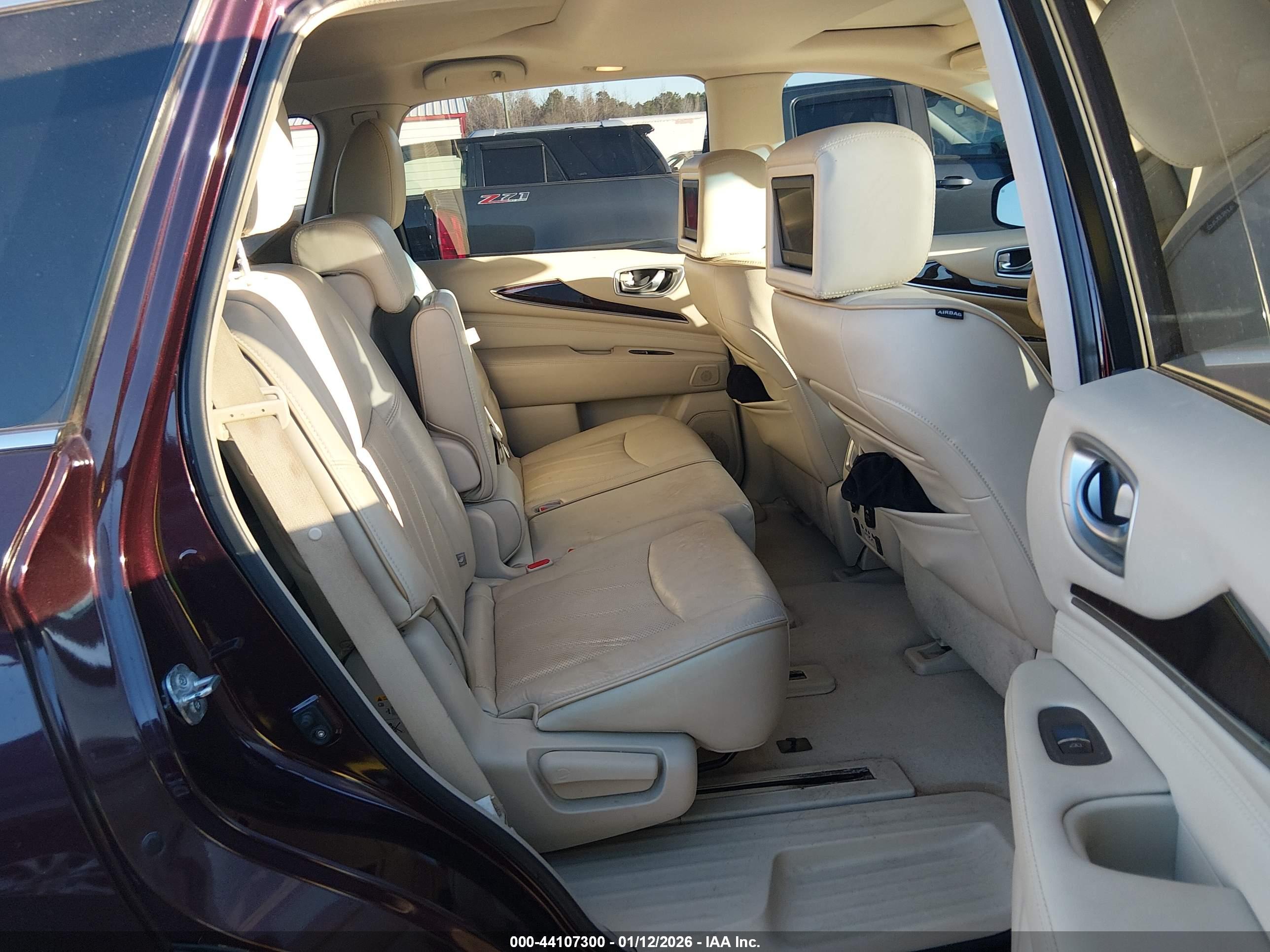 INFINITI QX60 image 8