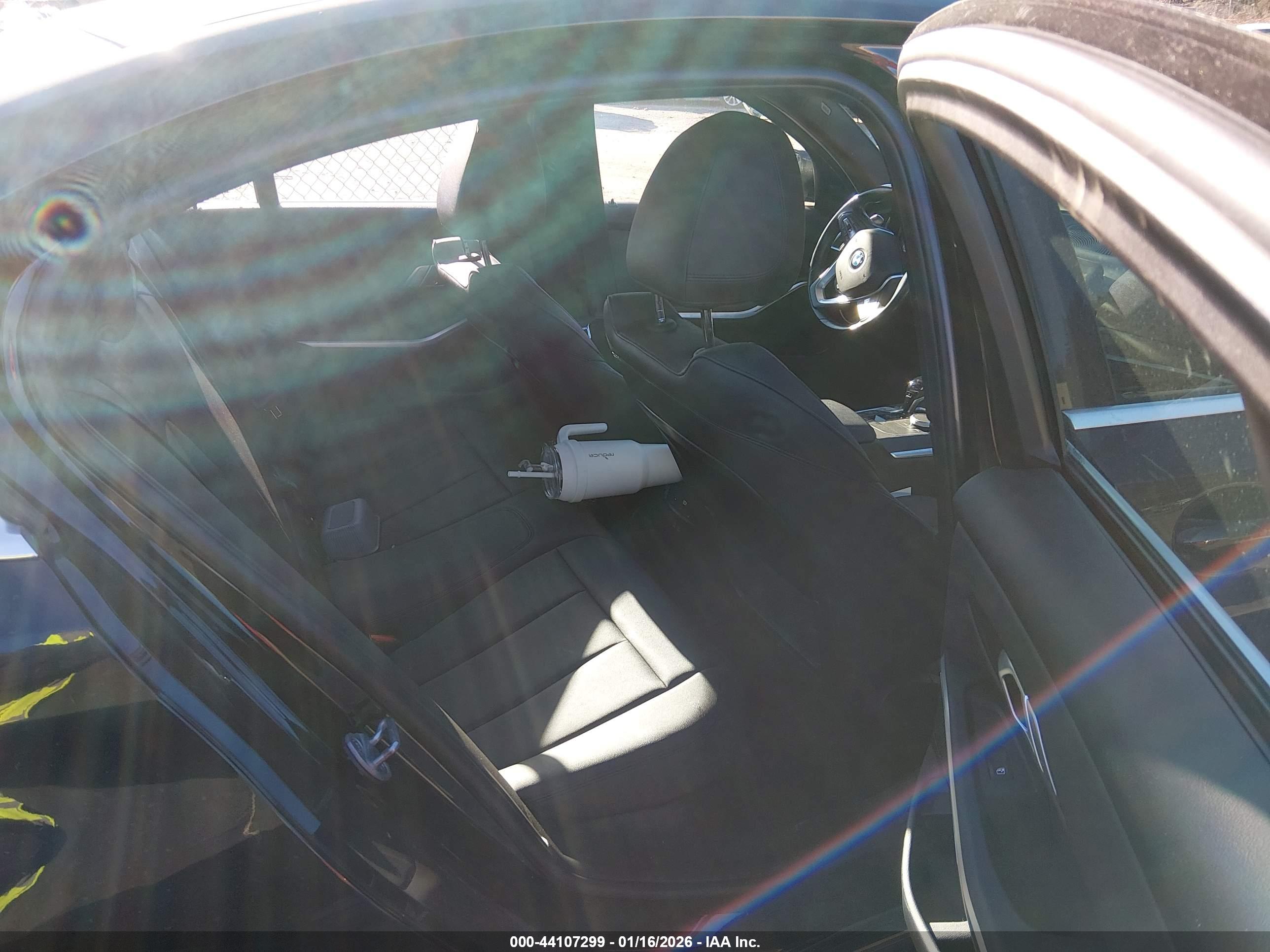 BMW 330I image 8