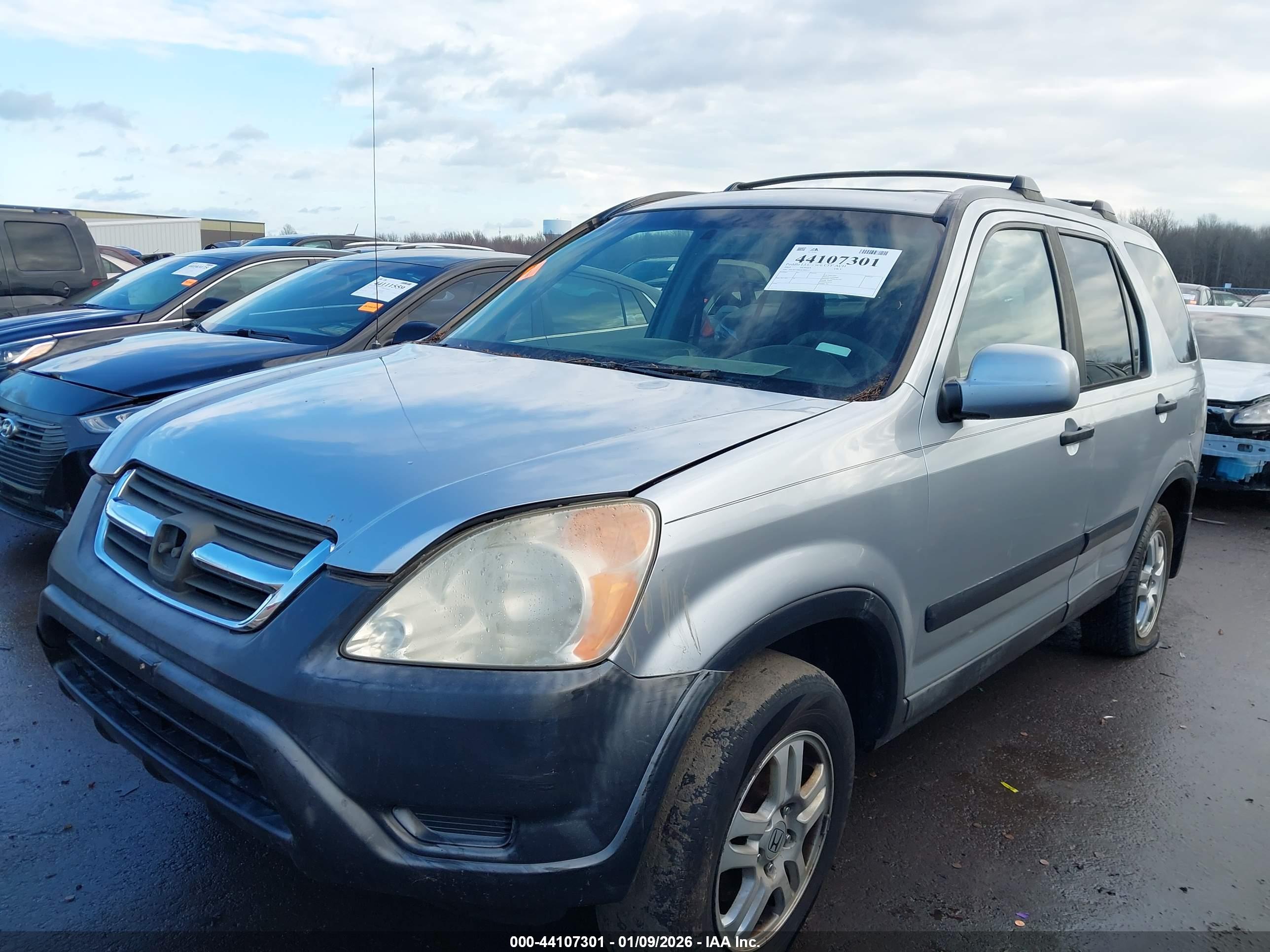 HONDA CR-V image 2