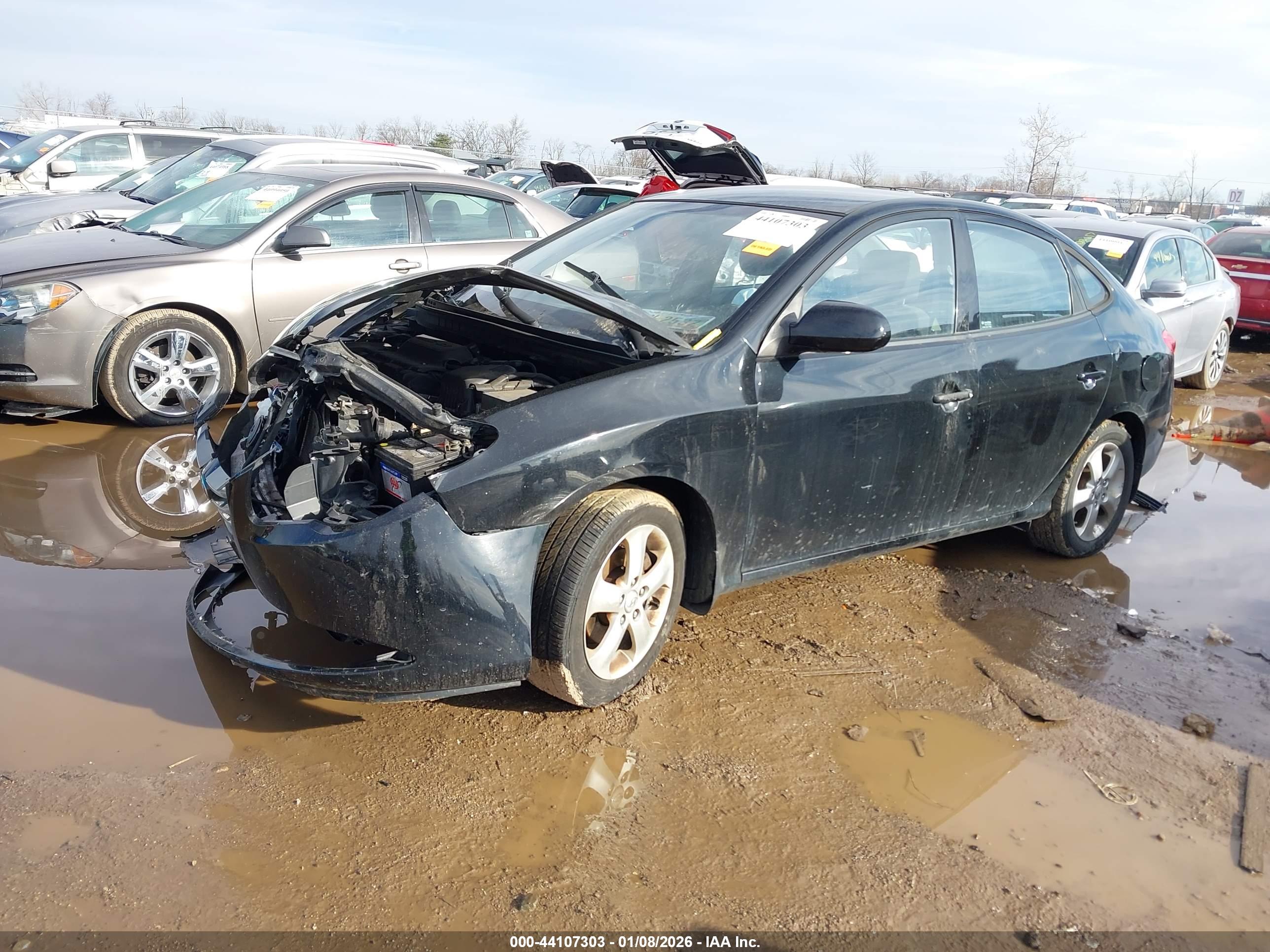 HYUNDAI ELANTRA image 2