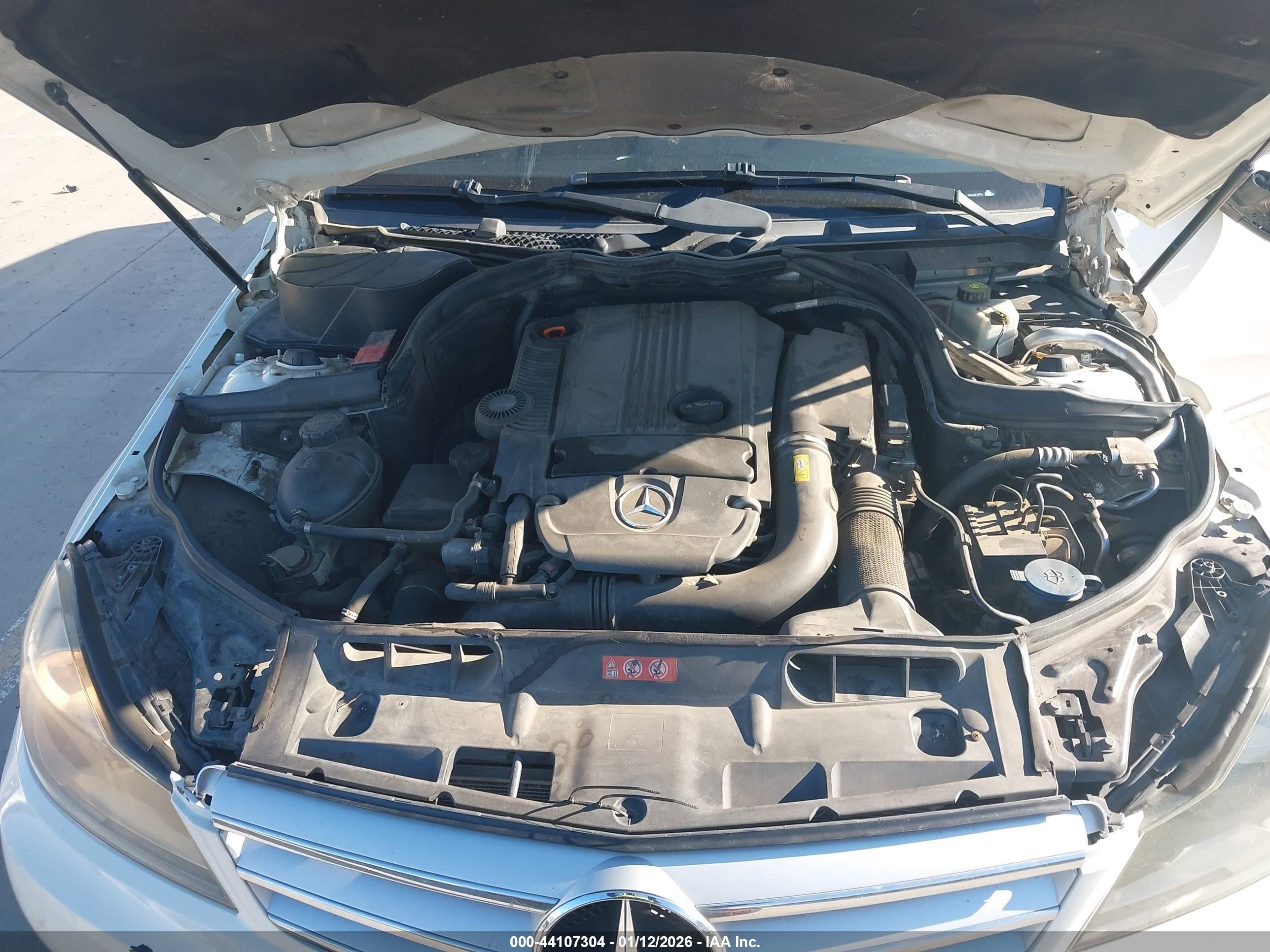 MERCEDES-BENZ C image 10