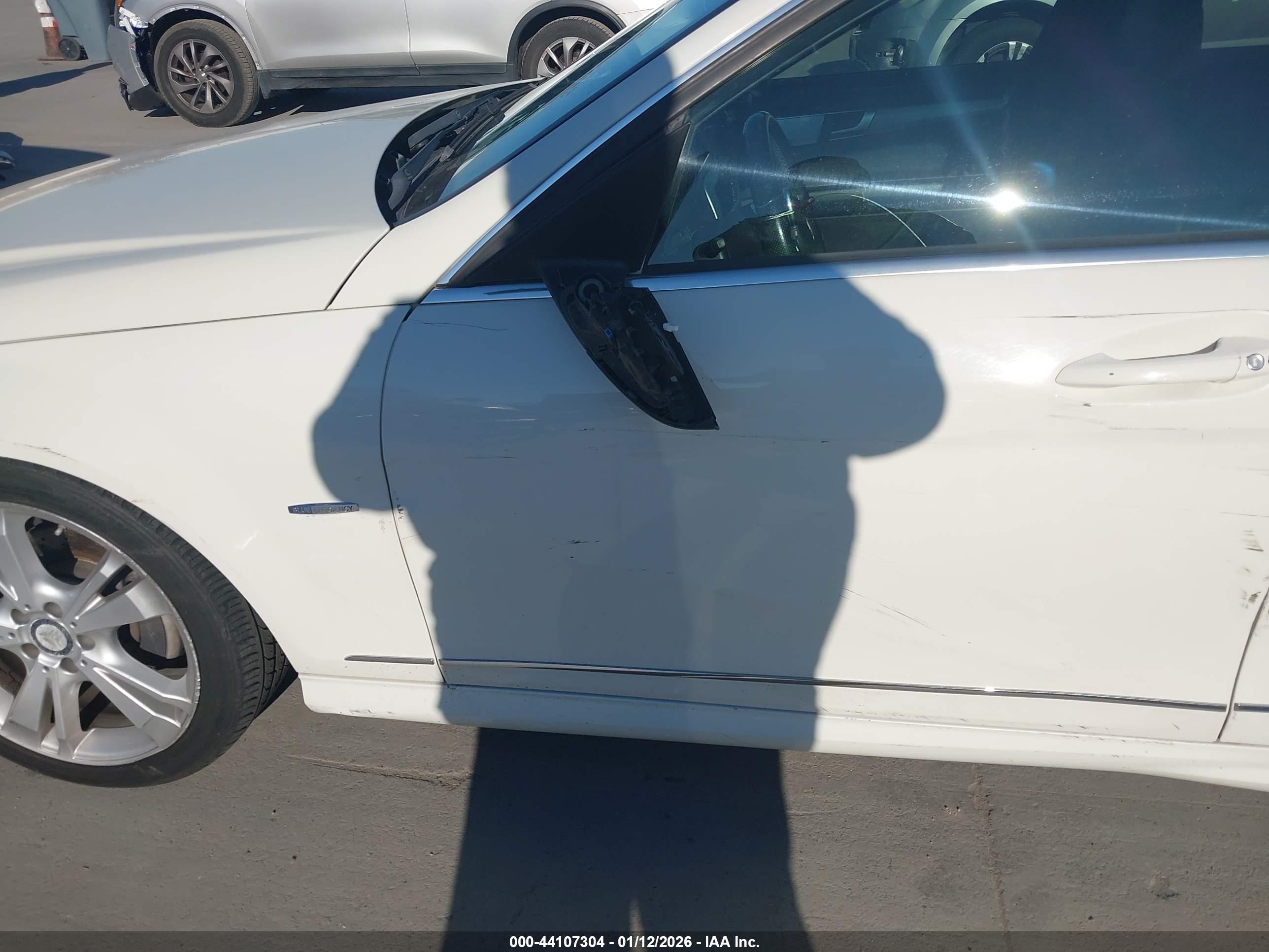 MERCEDES-BENZ C image 6