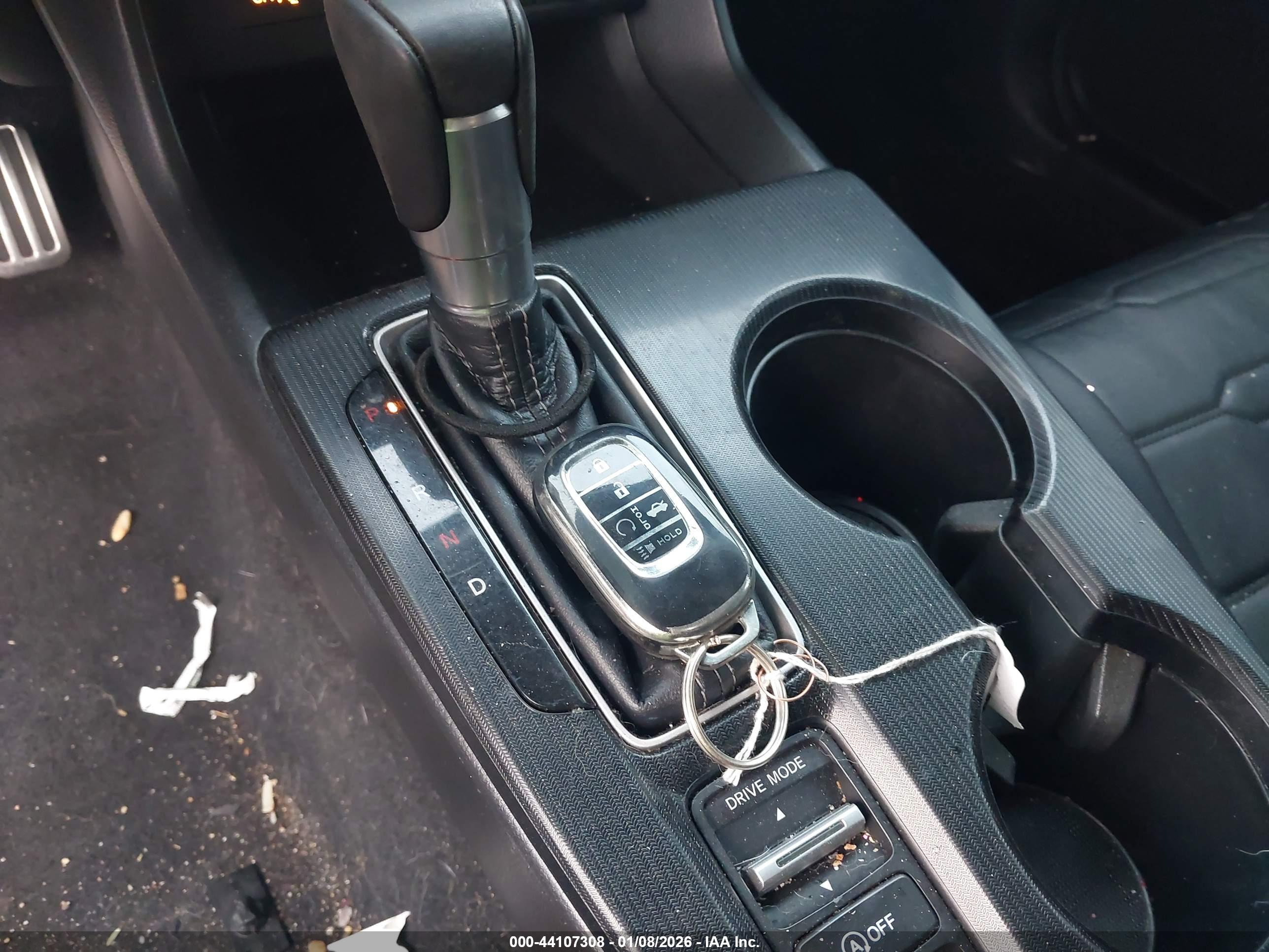 HONDA CIVIC image 11