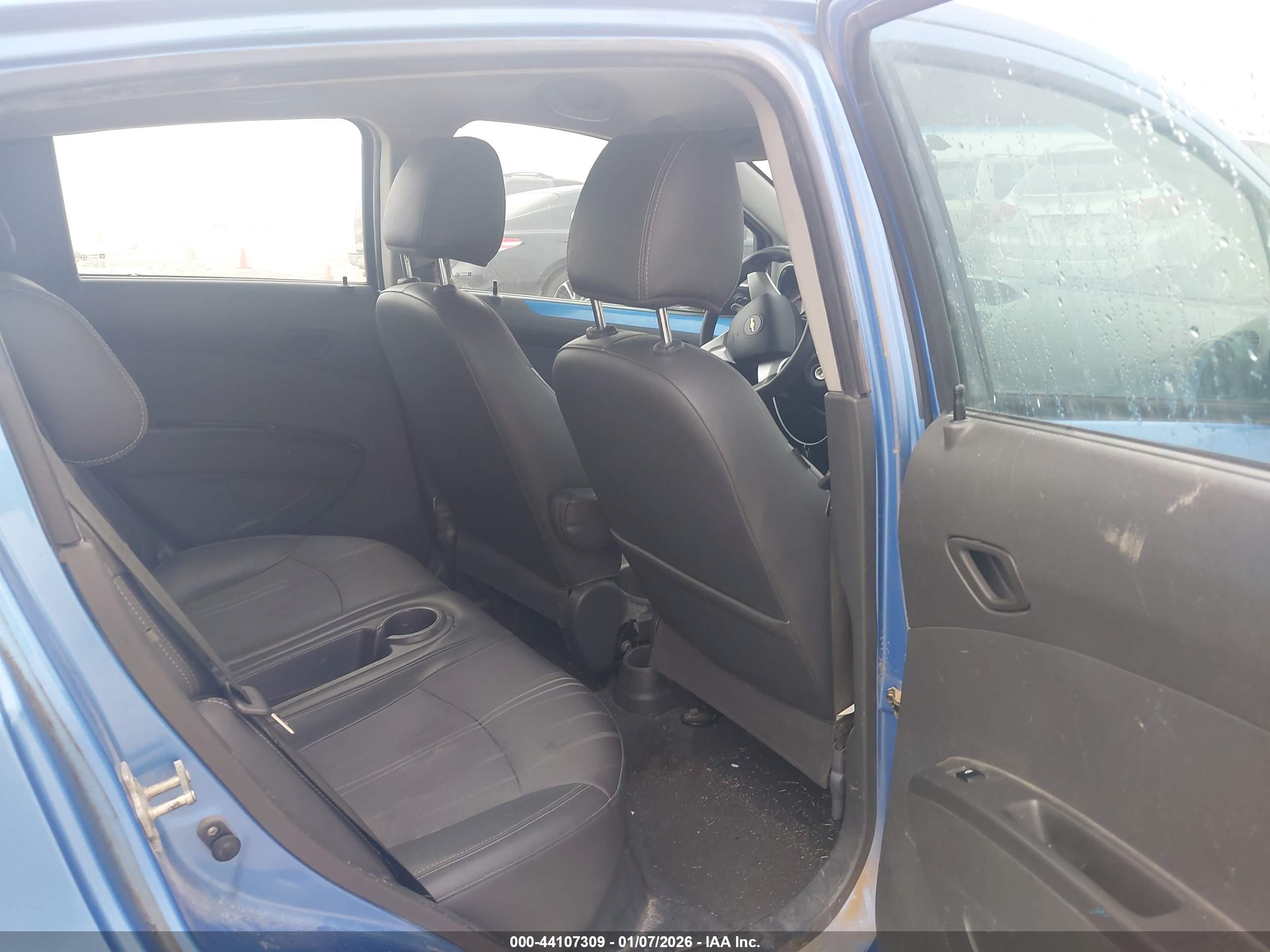 CHEVROLET SPARK image 8