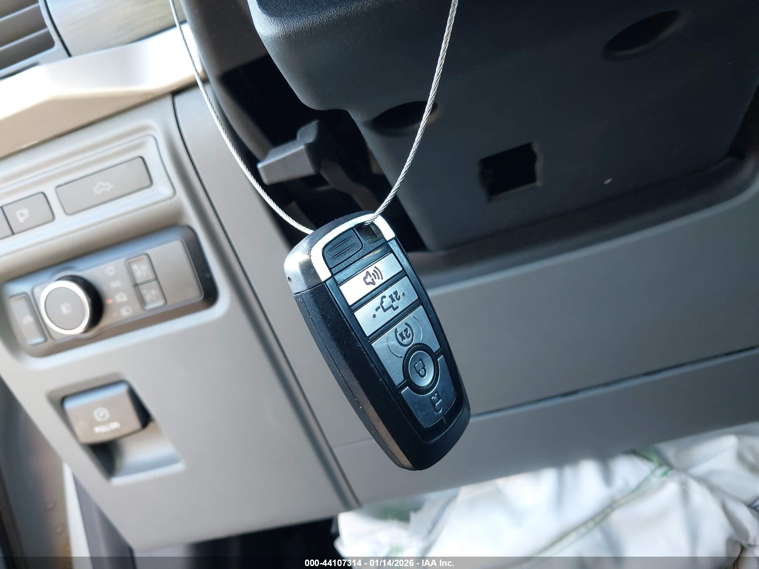 FORD F-150 image 11