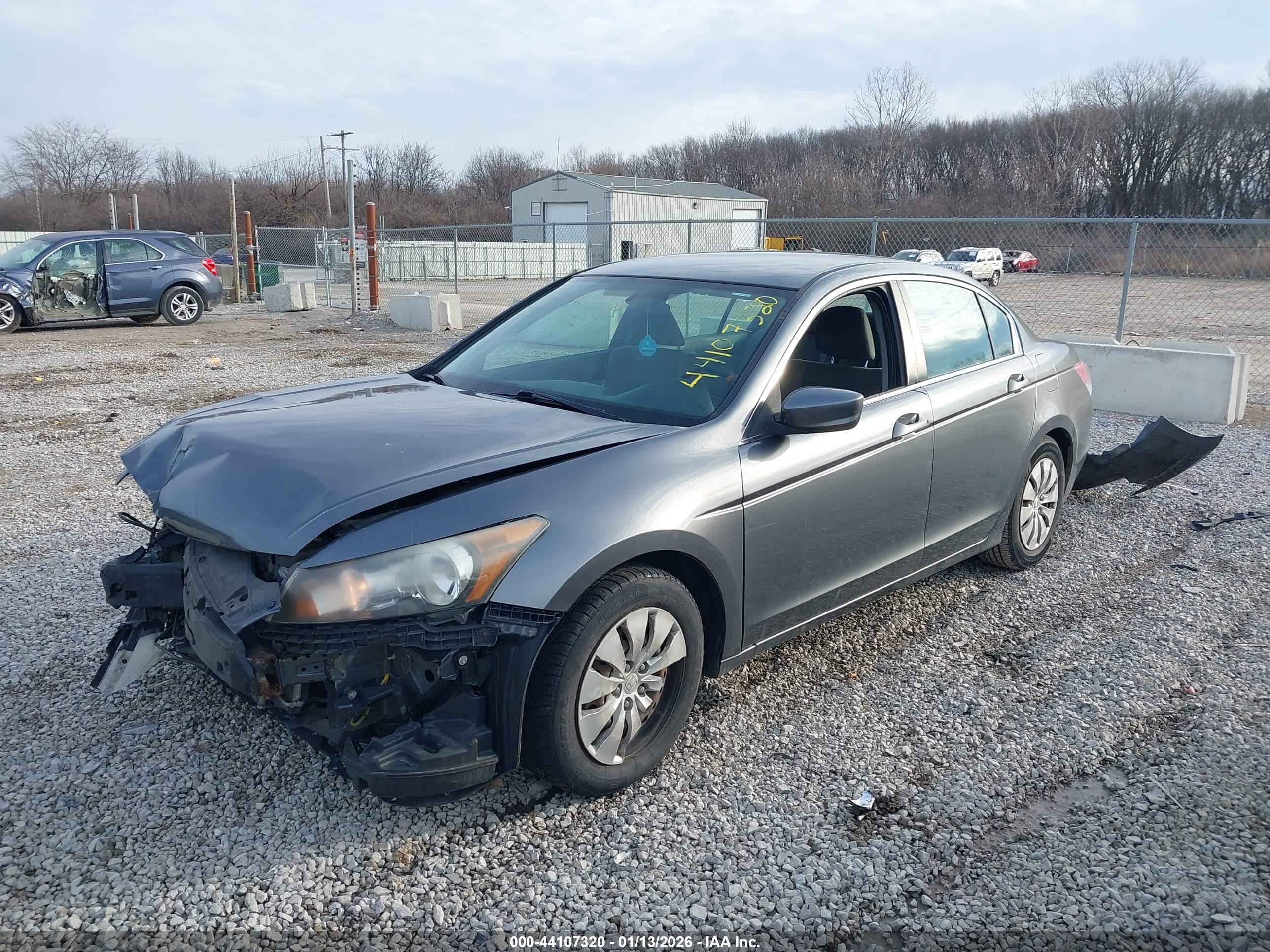 HONDA ACCORD image 2