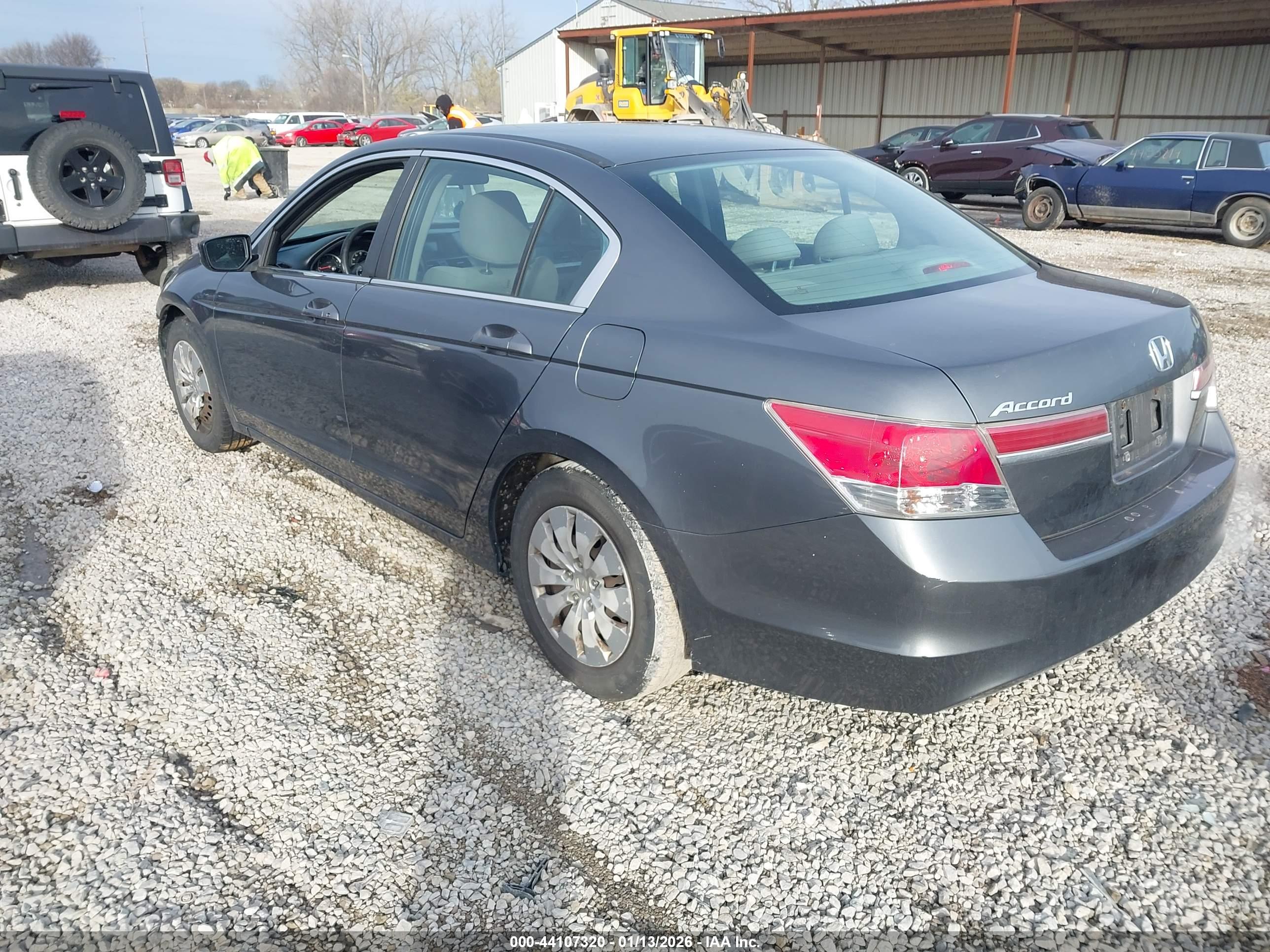 HONDA ACCORD image 3