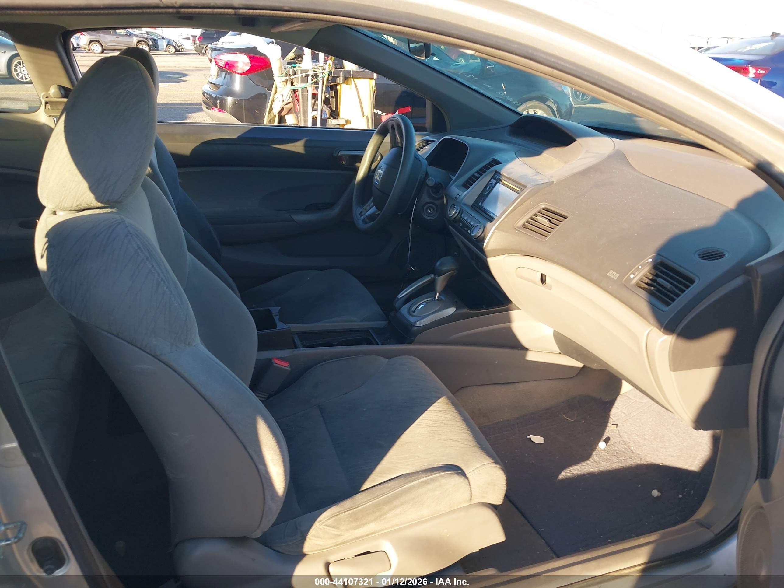 HONDA CIVIC image 5