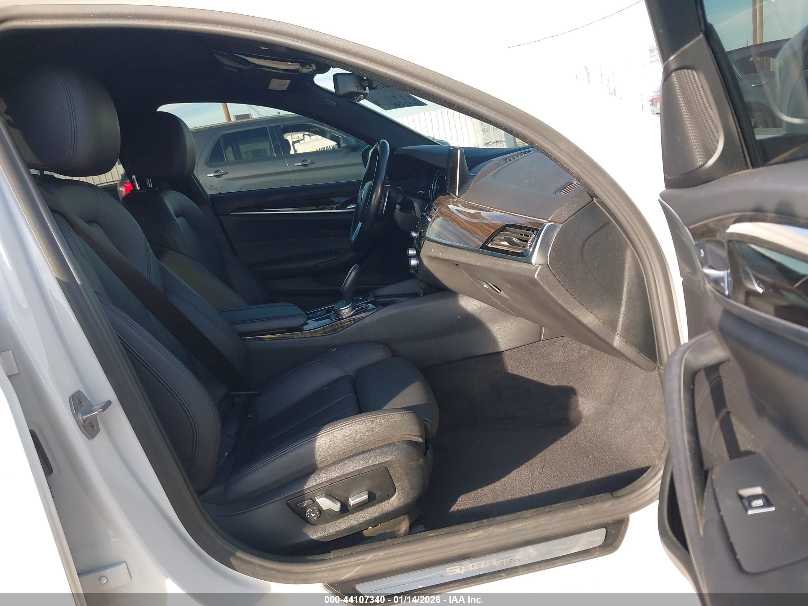 BMW 530I image 5