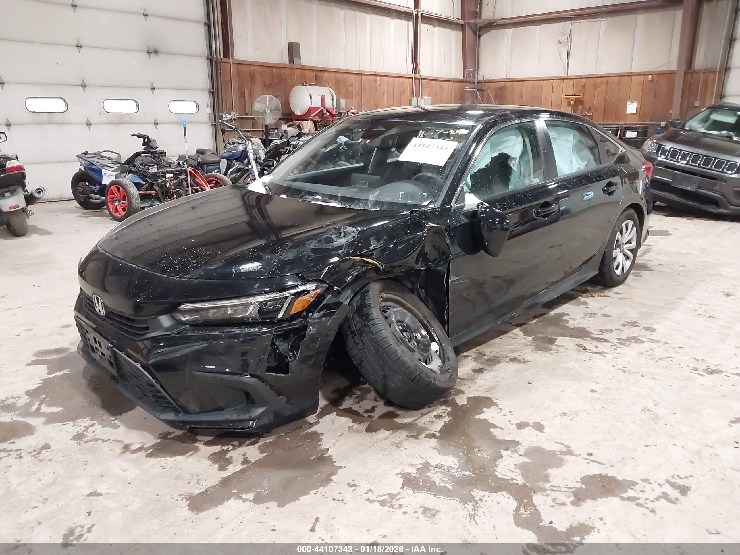 HONDA CIVIC image 2