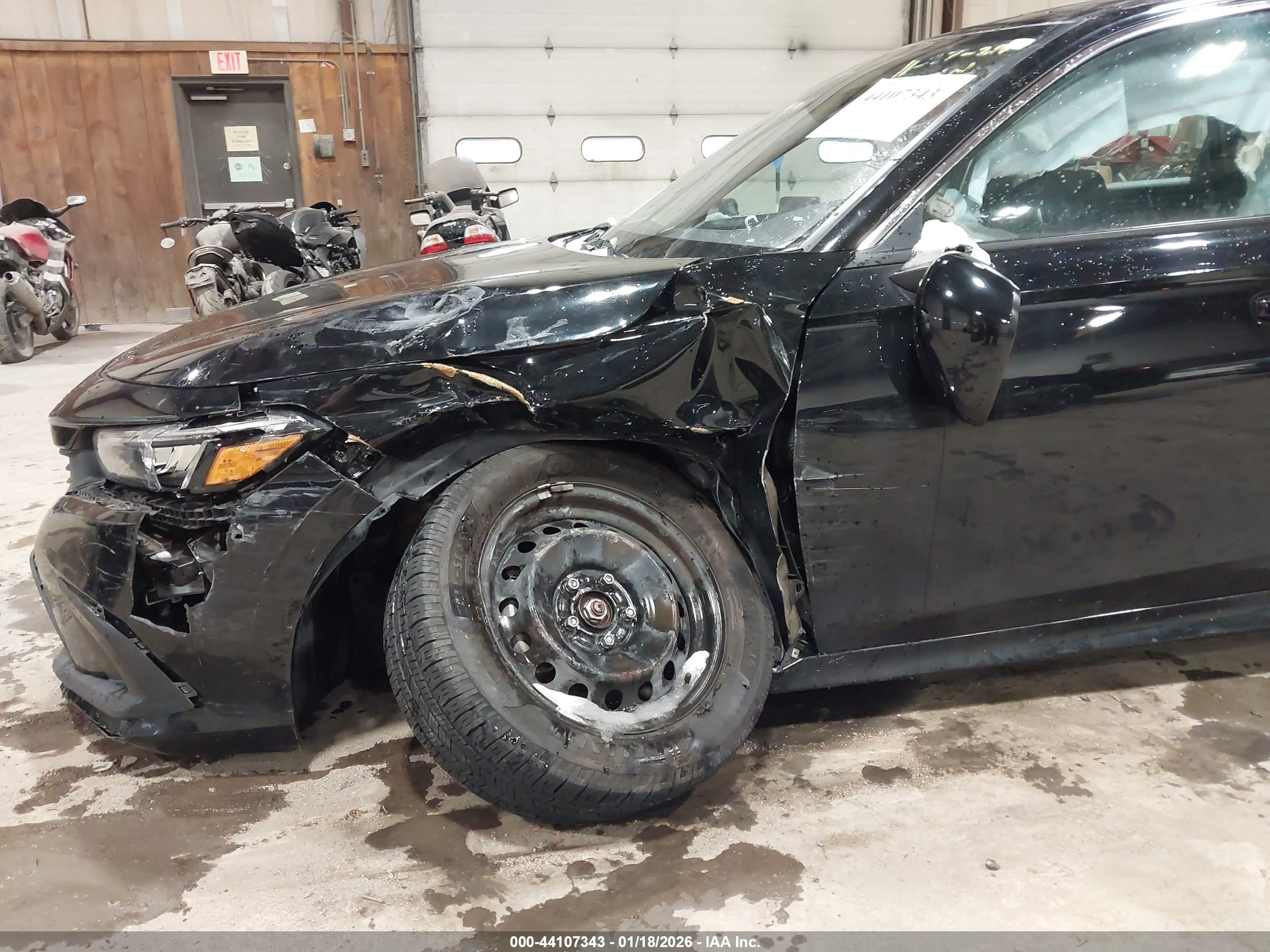 HONDA CIVIC image 6