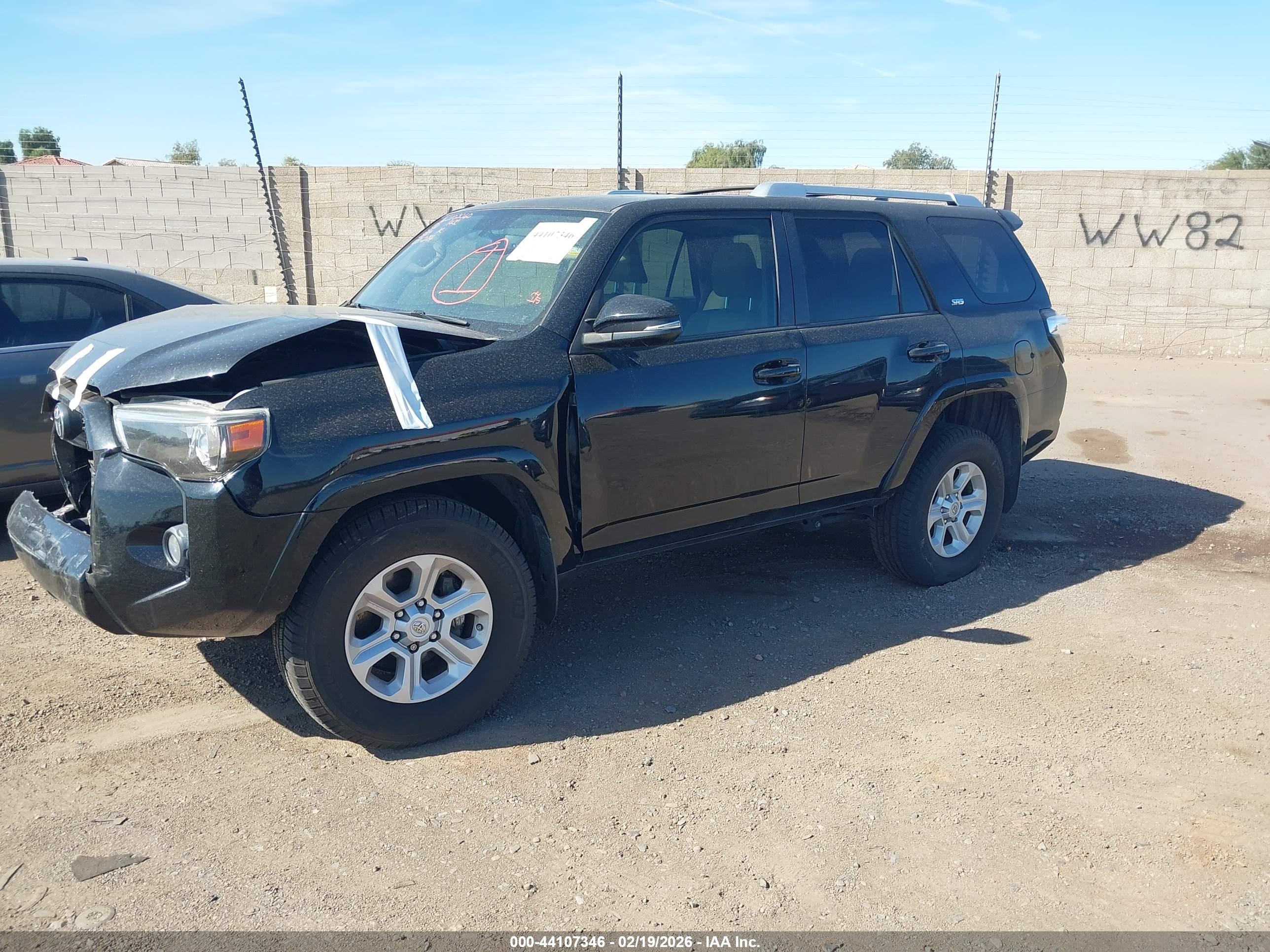 TOYOTA 4RUNNER image 2