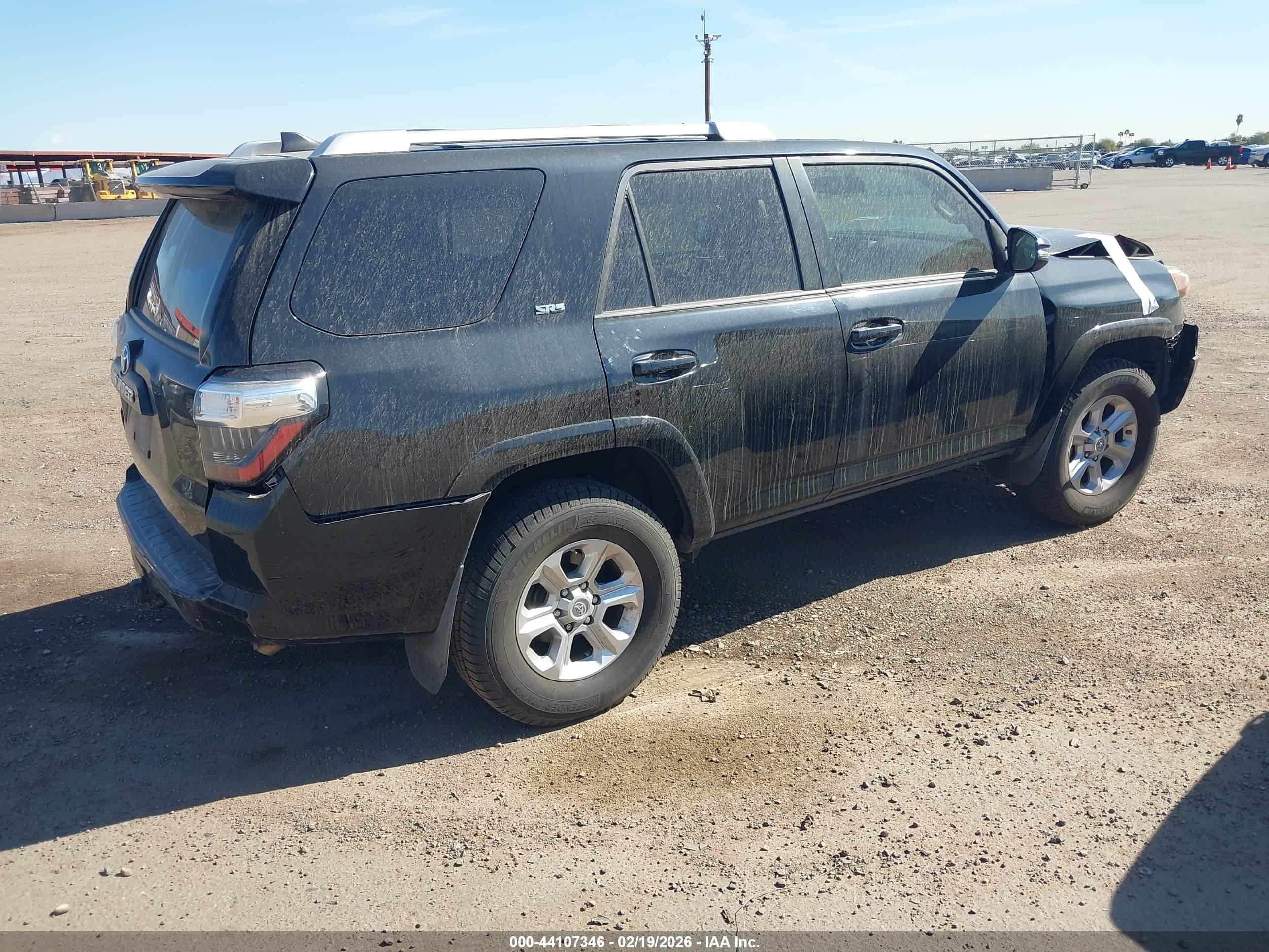 TOYOTA 4RUNNER image 4