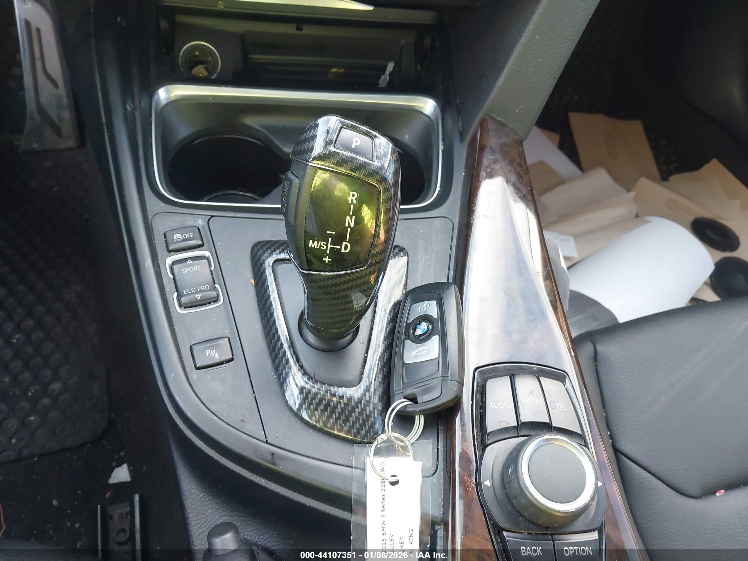 BMW 328I image 11