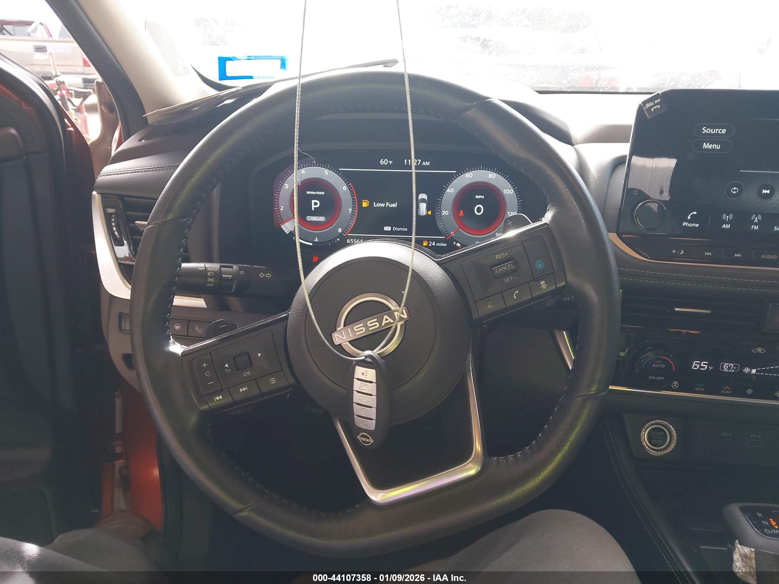 NISSAN ROGUE image 11