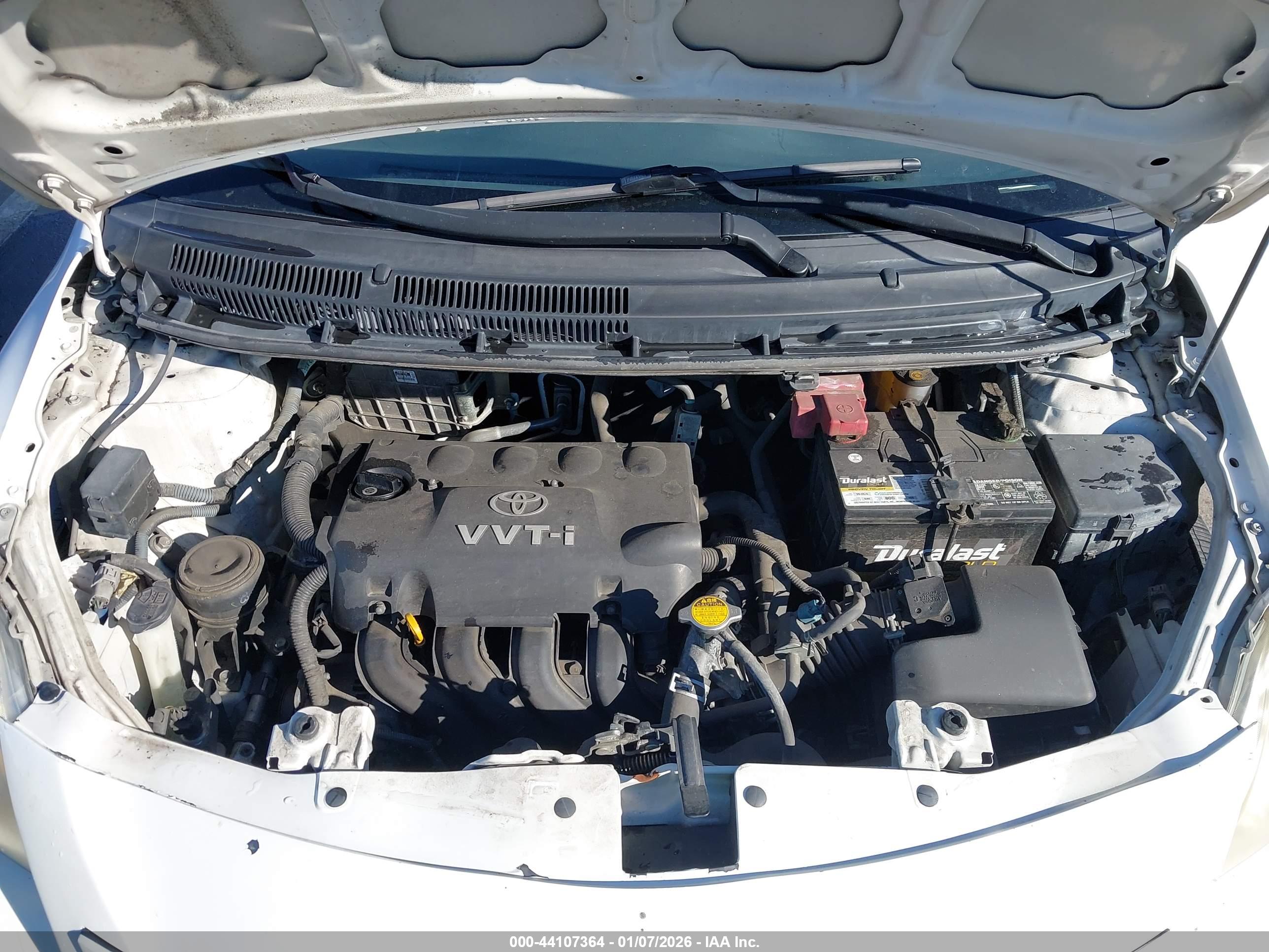 TOYOTA YARIS image 10