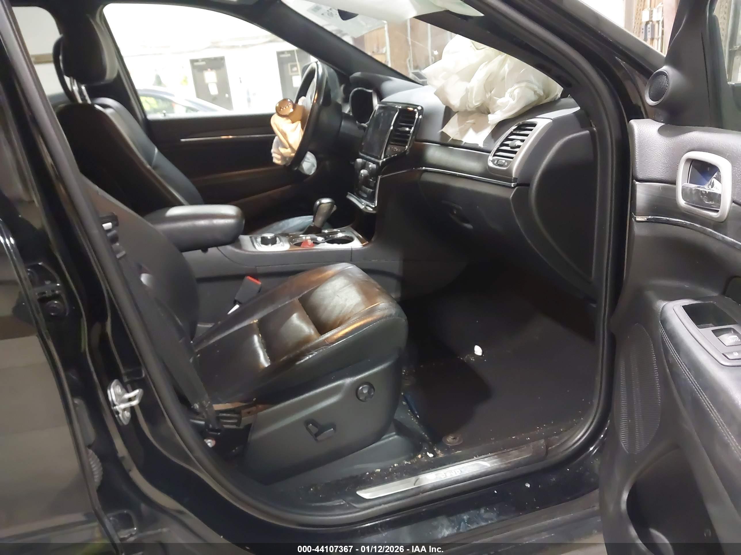 JEEP GRAND image 5