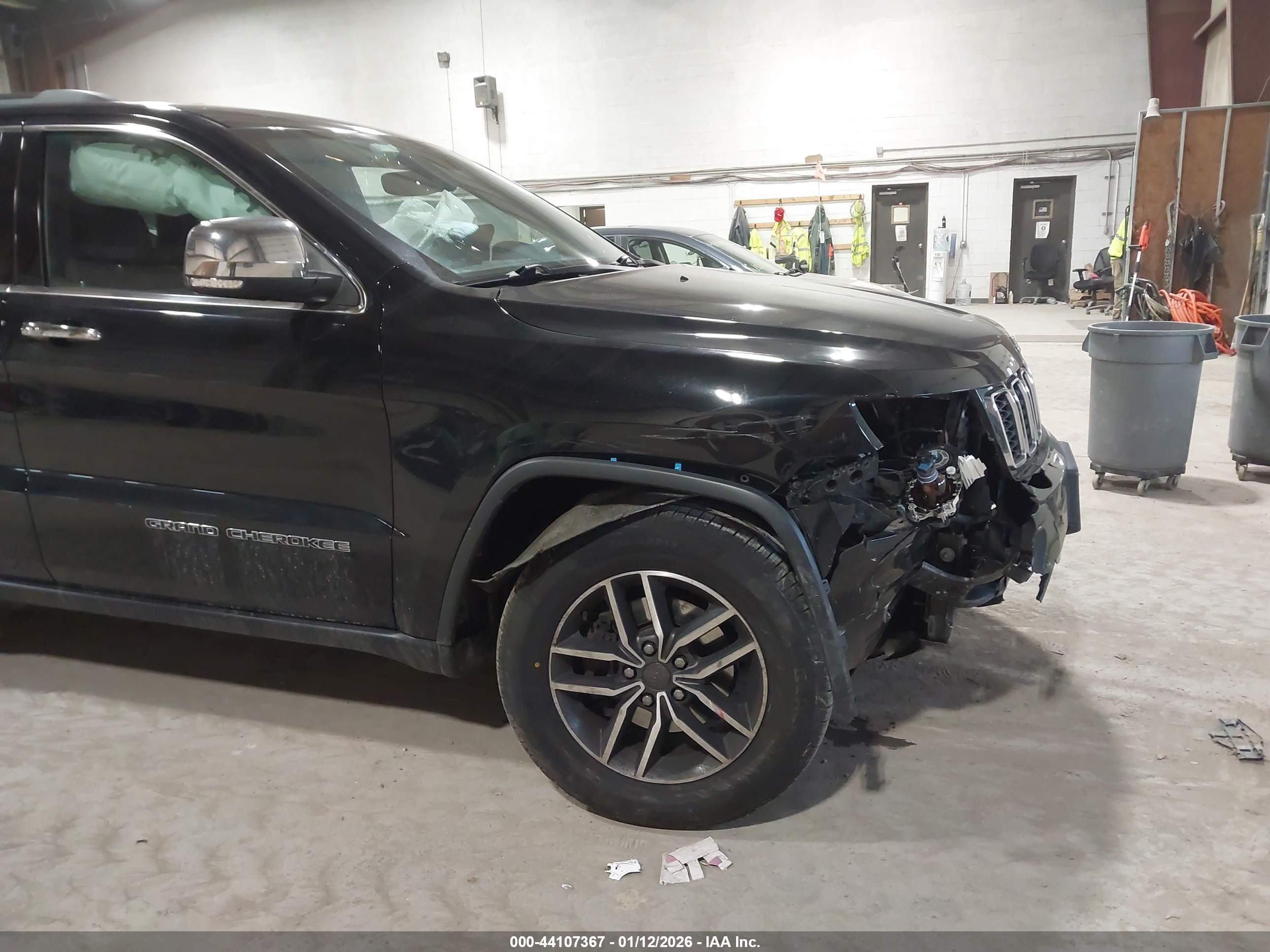 JEEP GRAND image 6