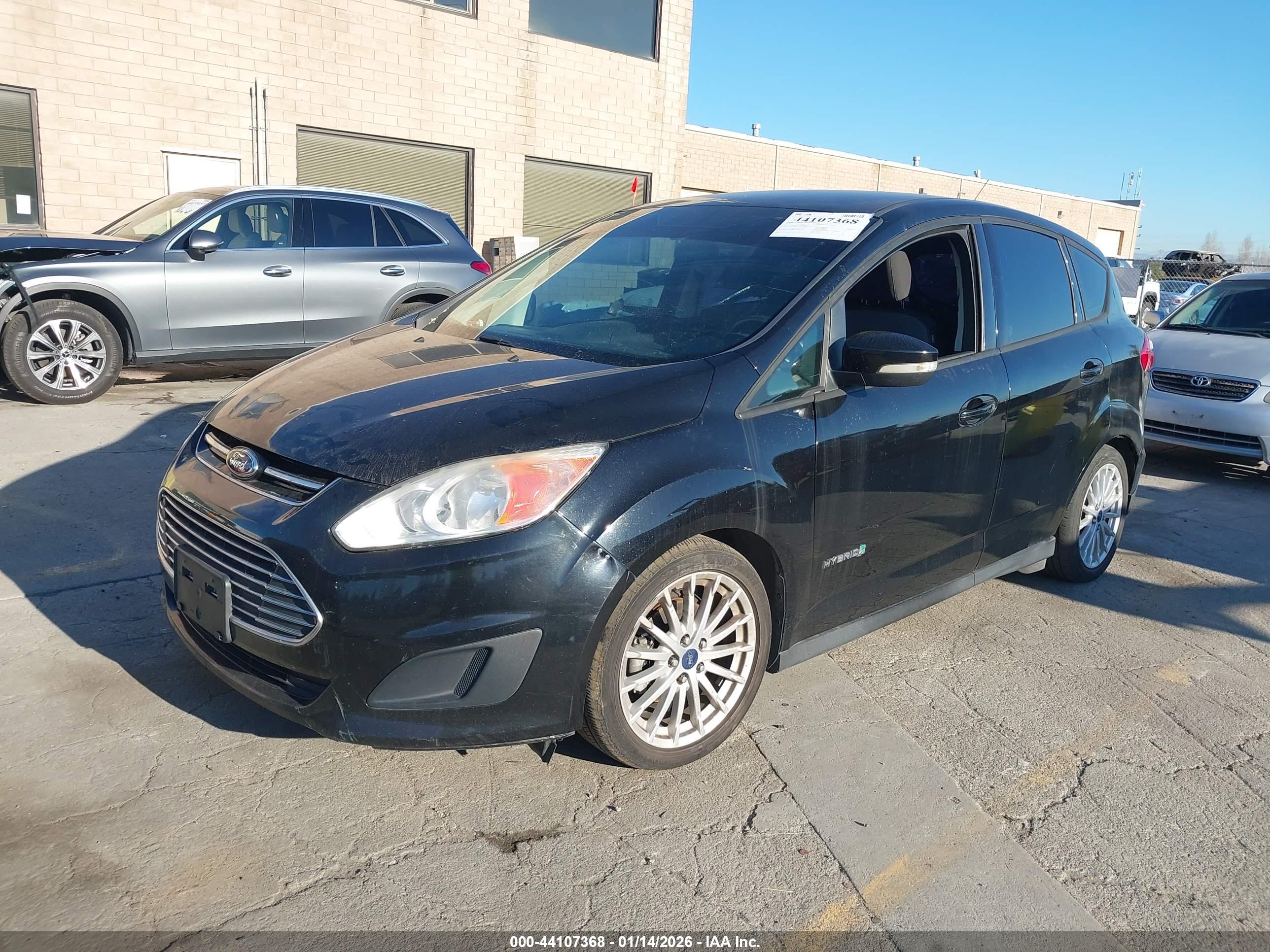 FORD C-MAX image 2
