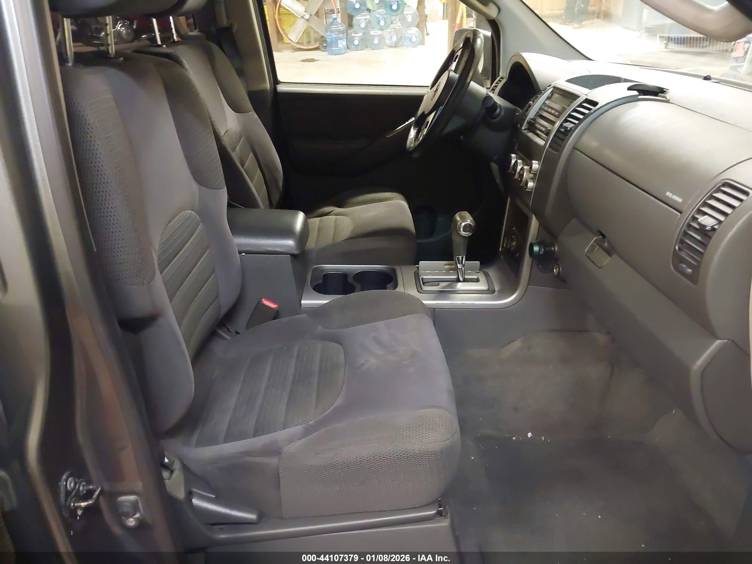 NISSAN PATHFINDER image 5