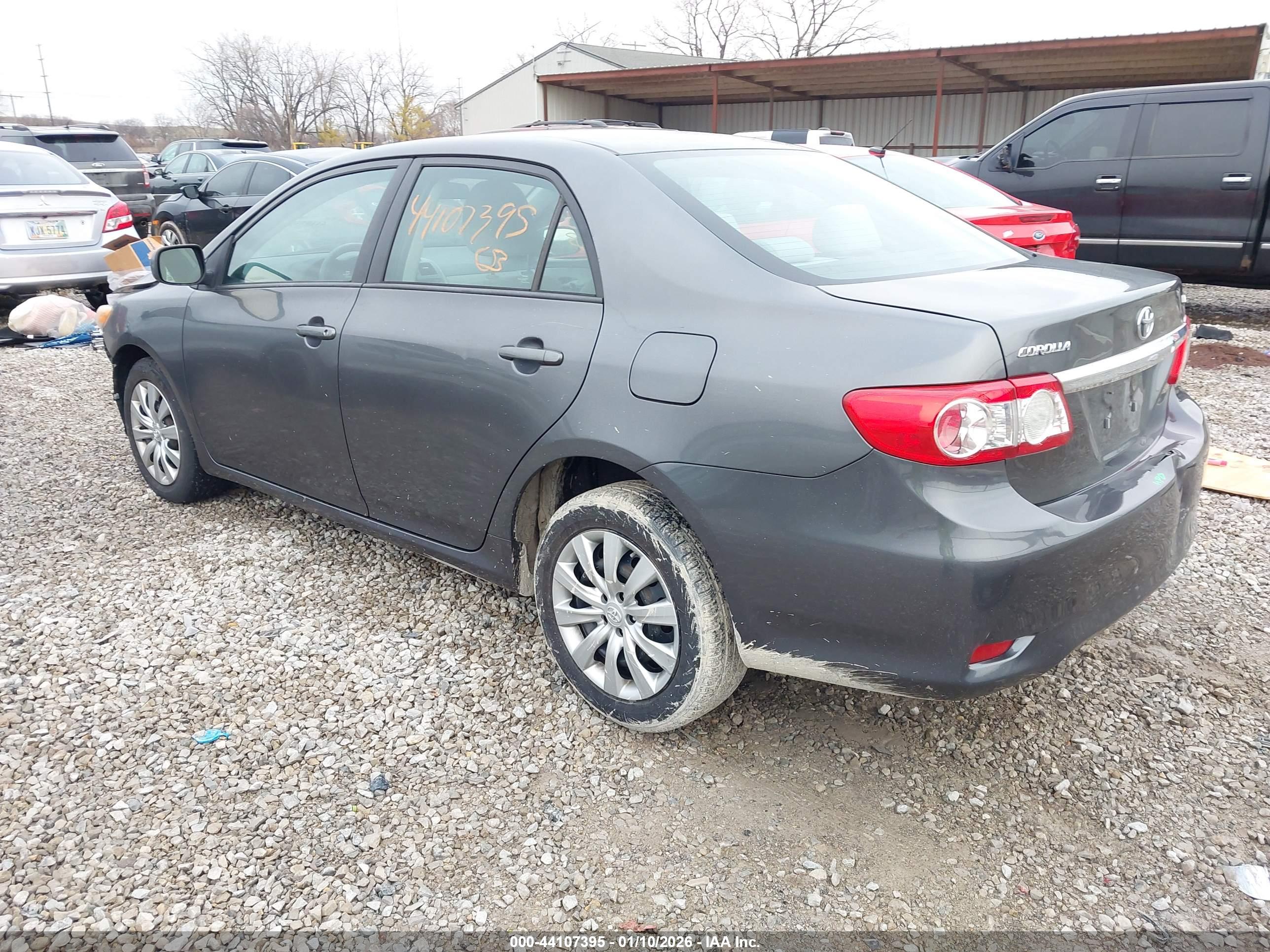 TOYOTA COROLLA image 3