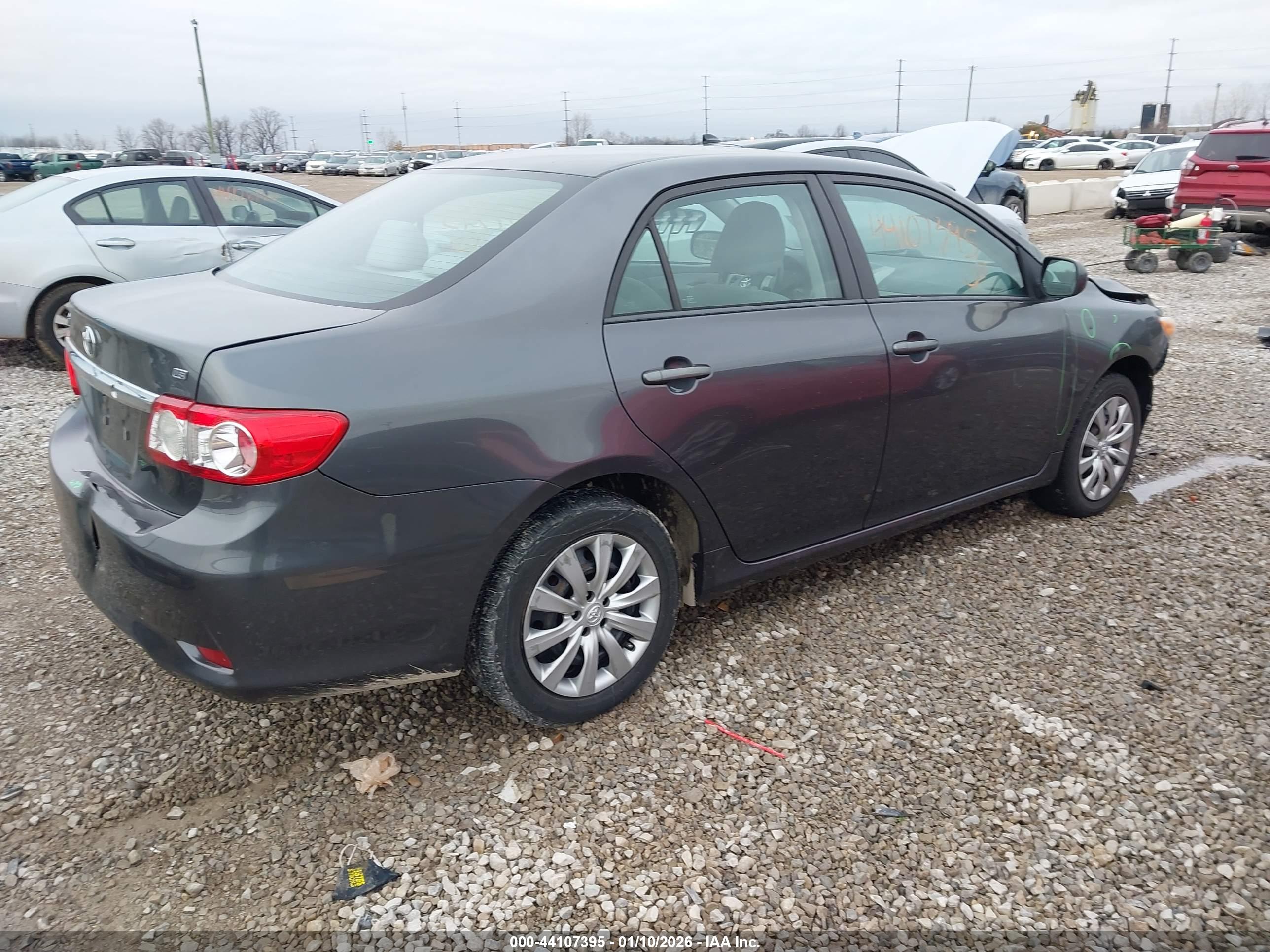 TOYOTA COROLLA image 4