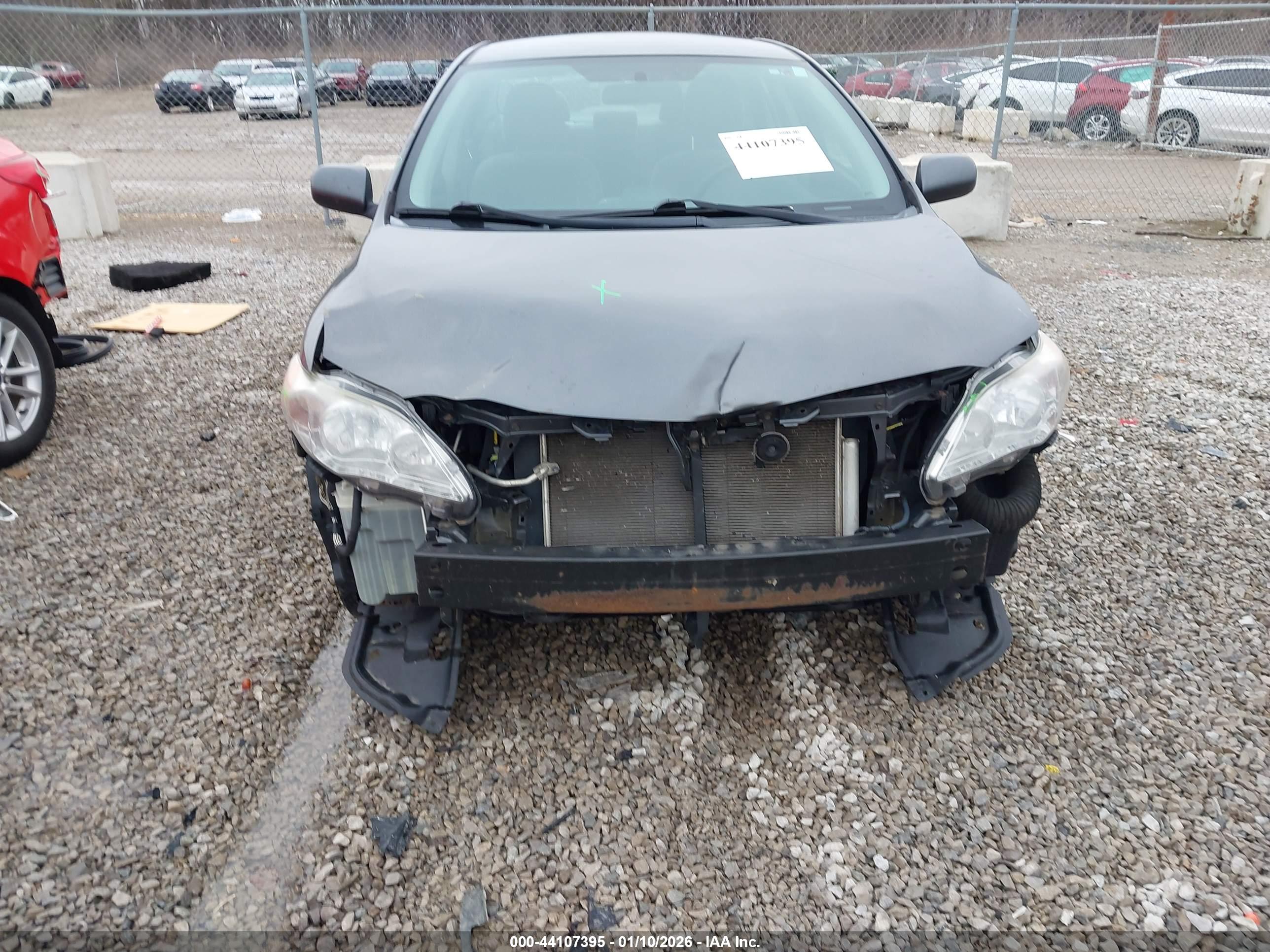 TOYOTA COROLLA image 6