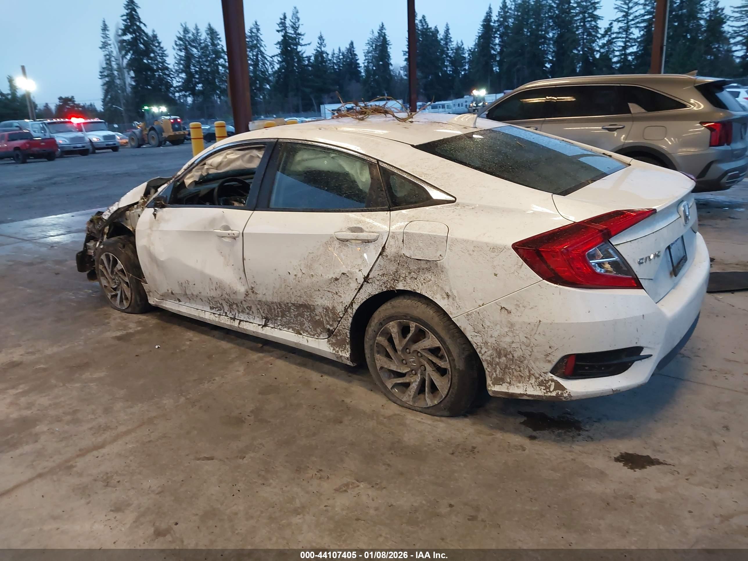 HONDA CIVIC image 3