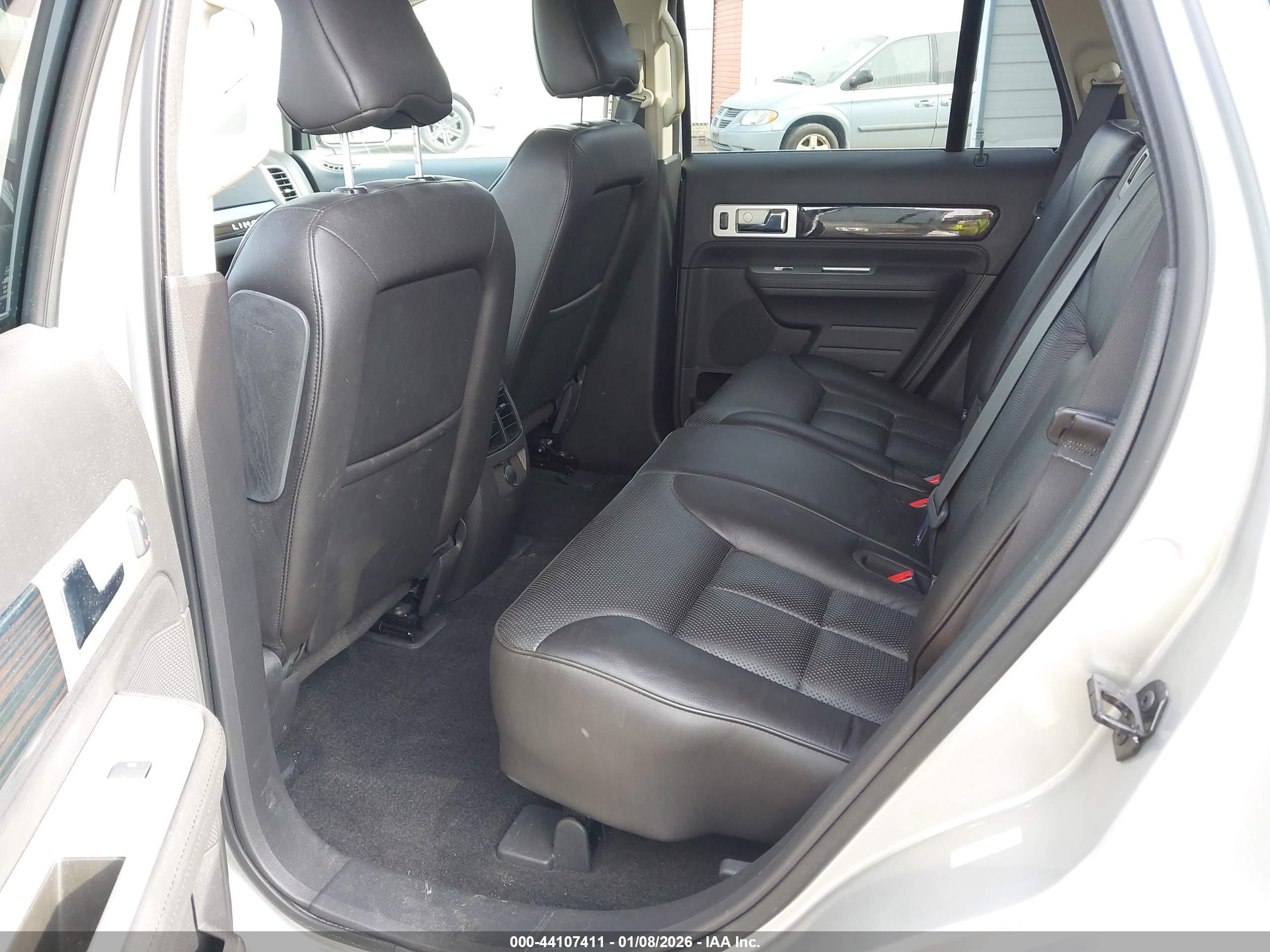 LINCOLN MKX image 8