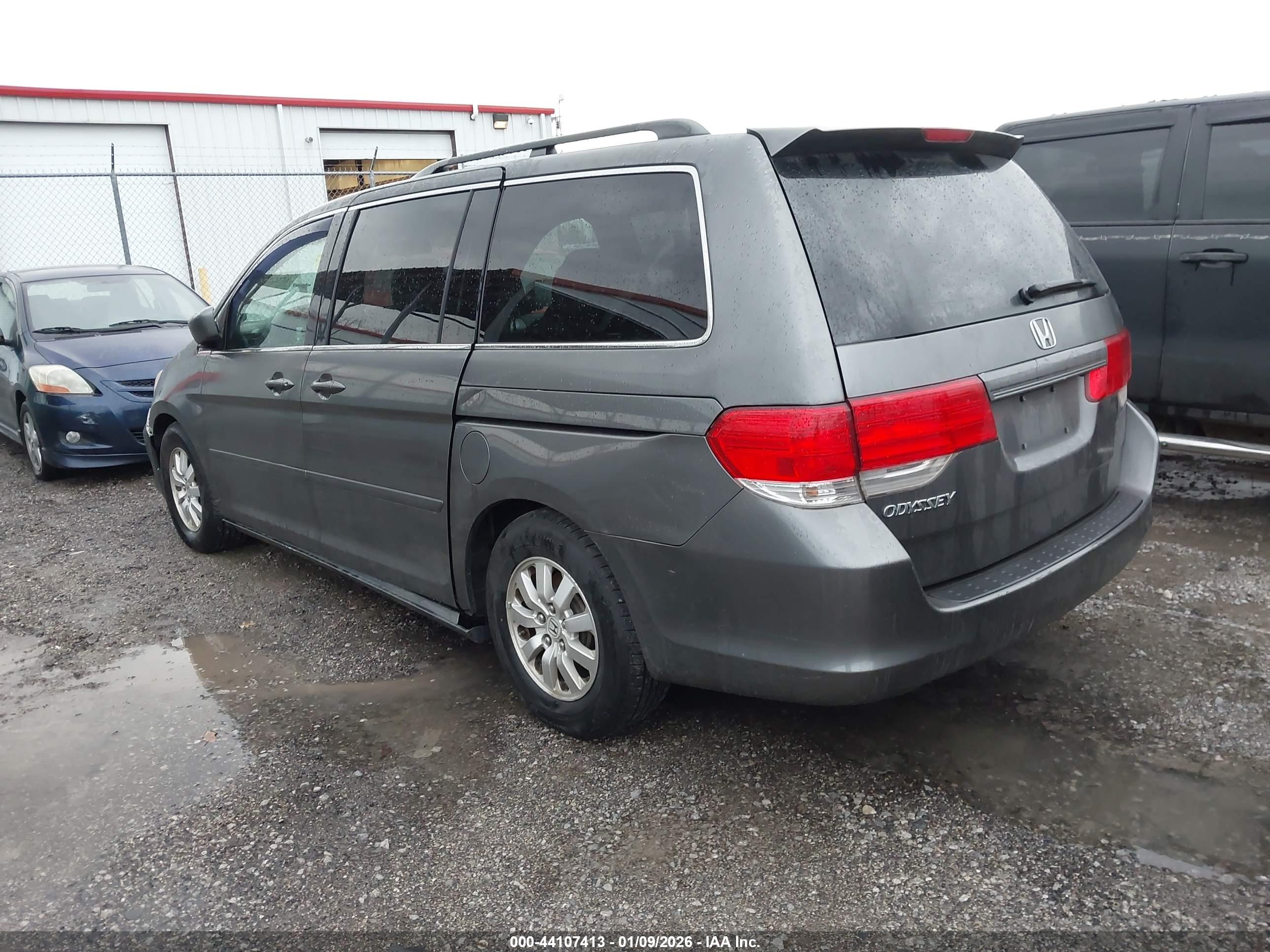 HONDA ODYSSEY image 3