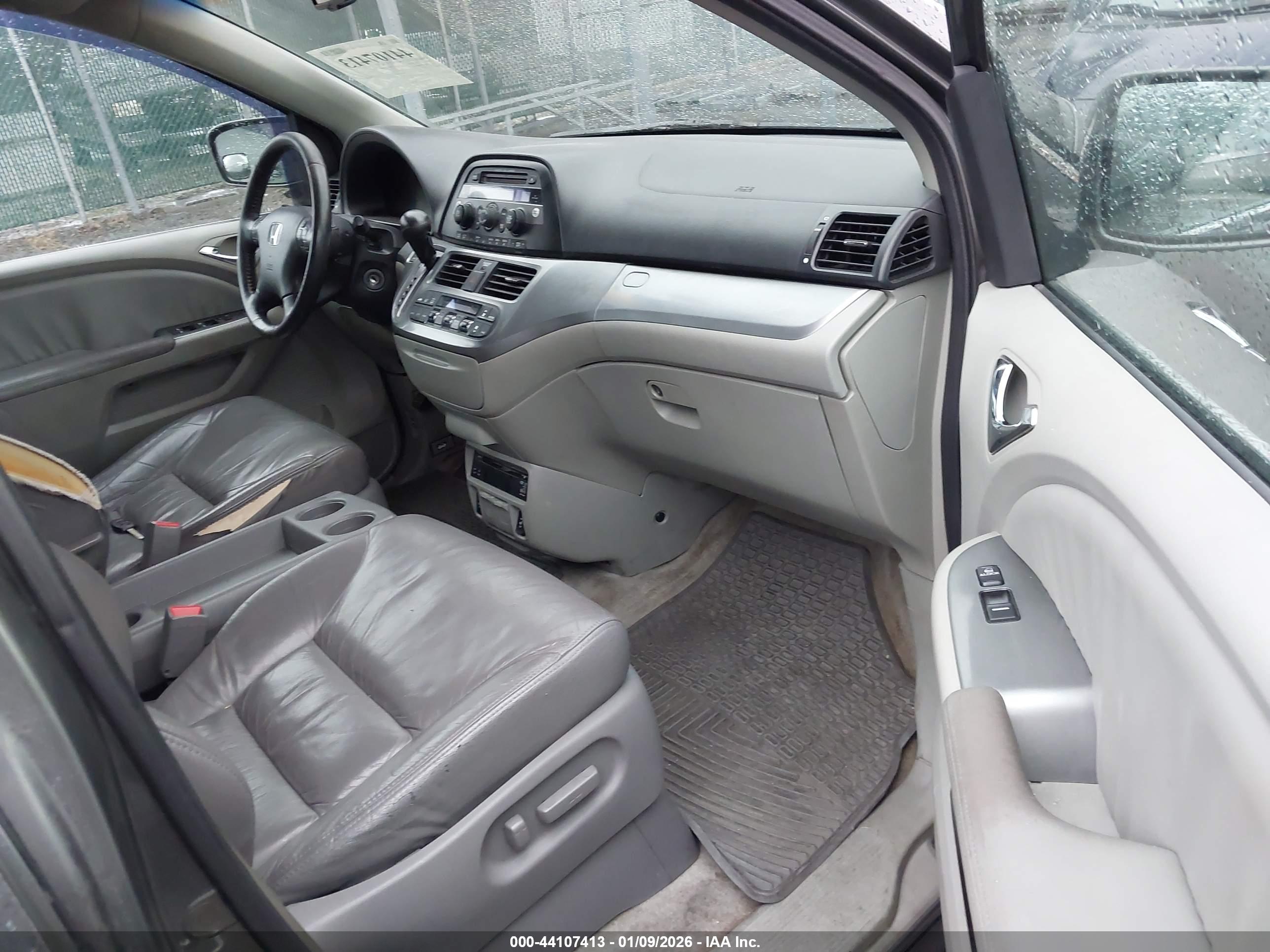 HONDA ODYSSEY image 5