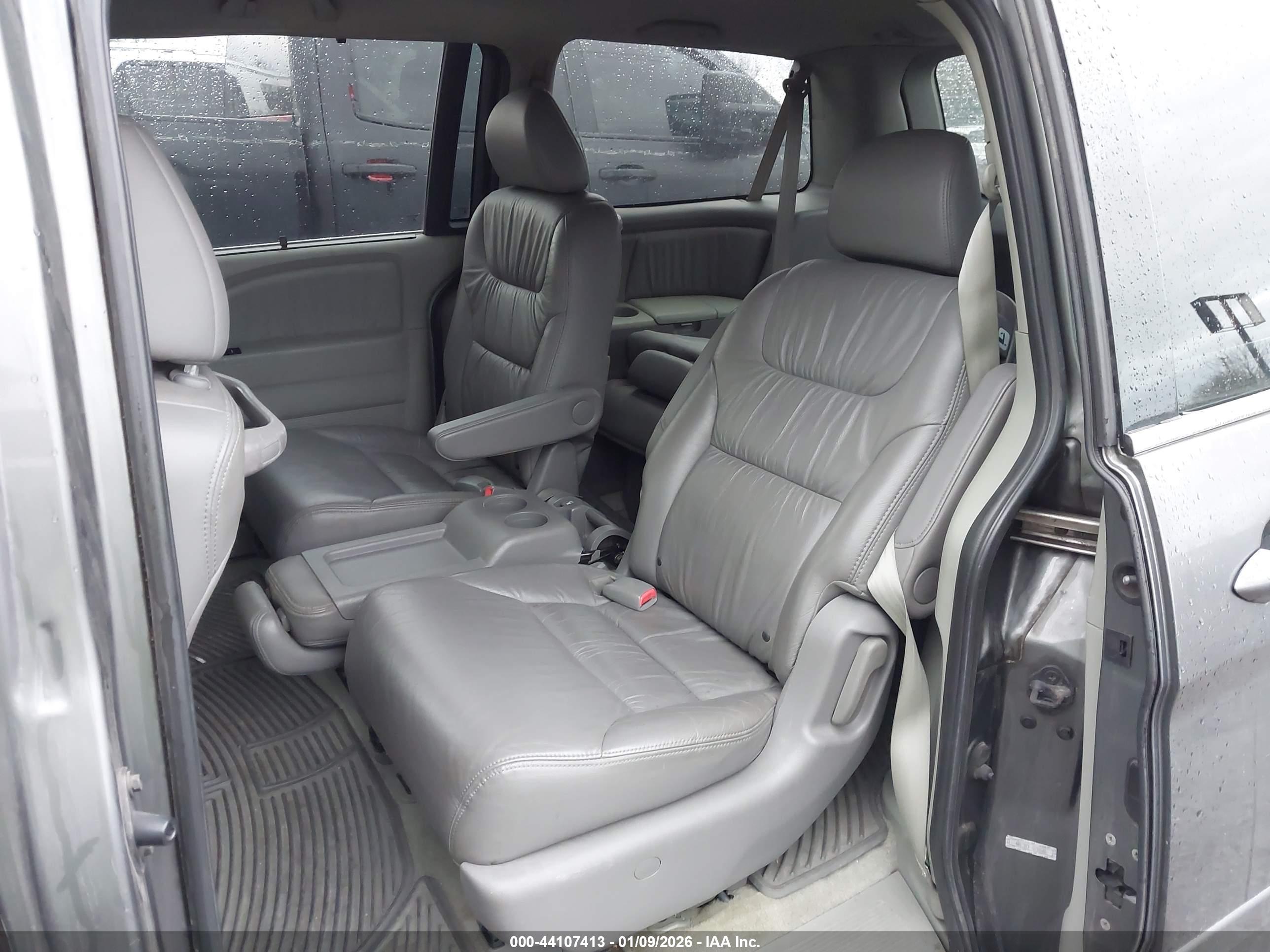 HONDA ODYSSEY image 8