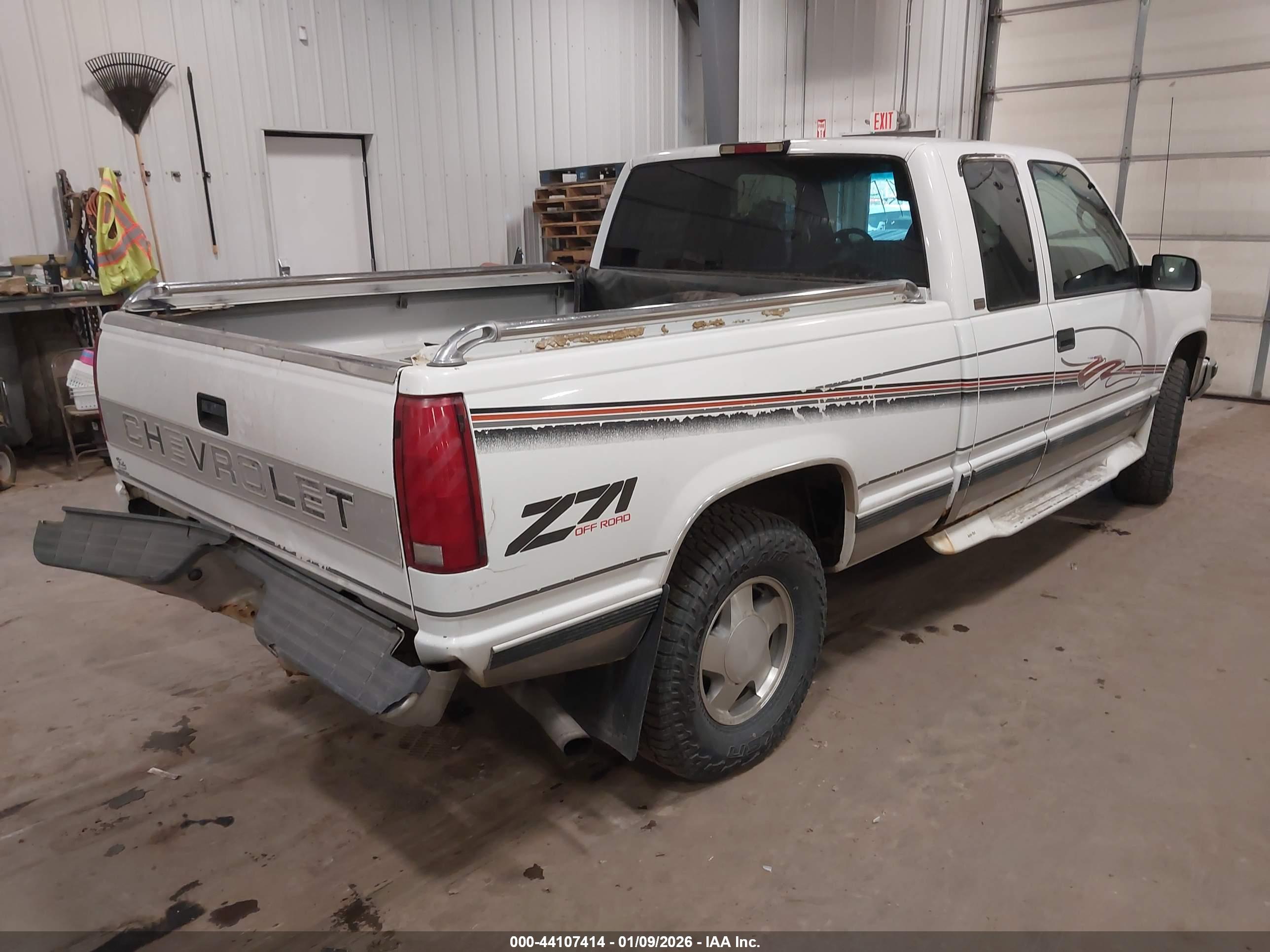 CHEVROLET K1500 image 4