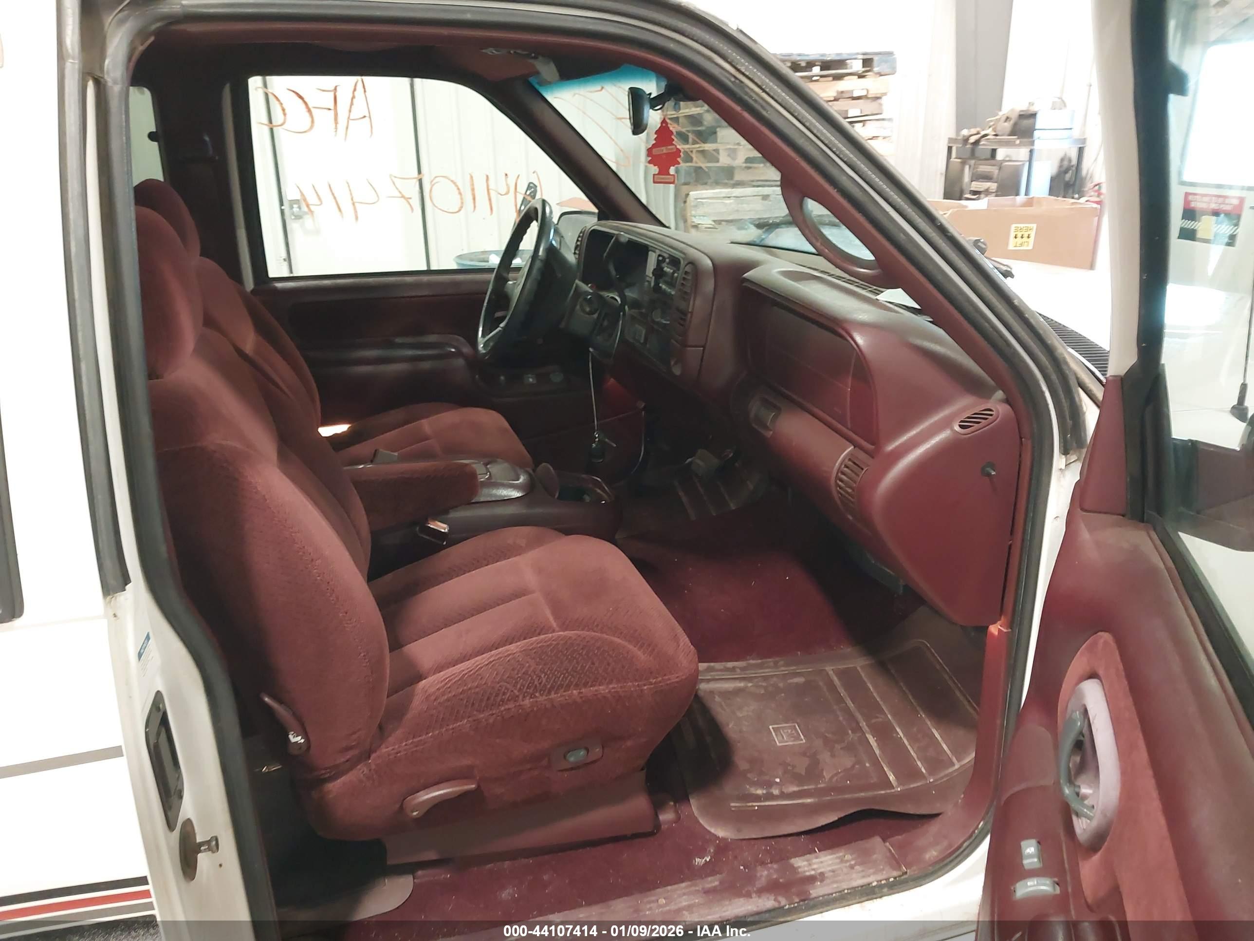 CHEVROLET K1500 image 5