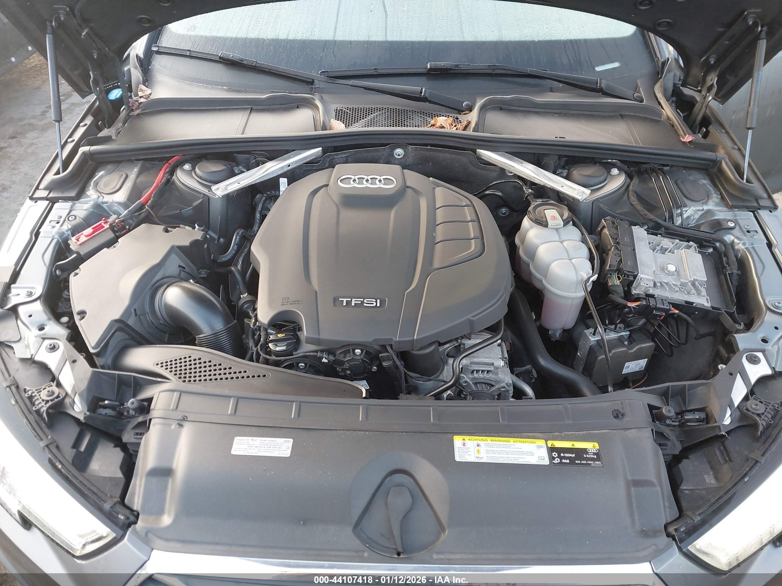 AUDI A4 image 10