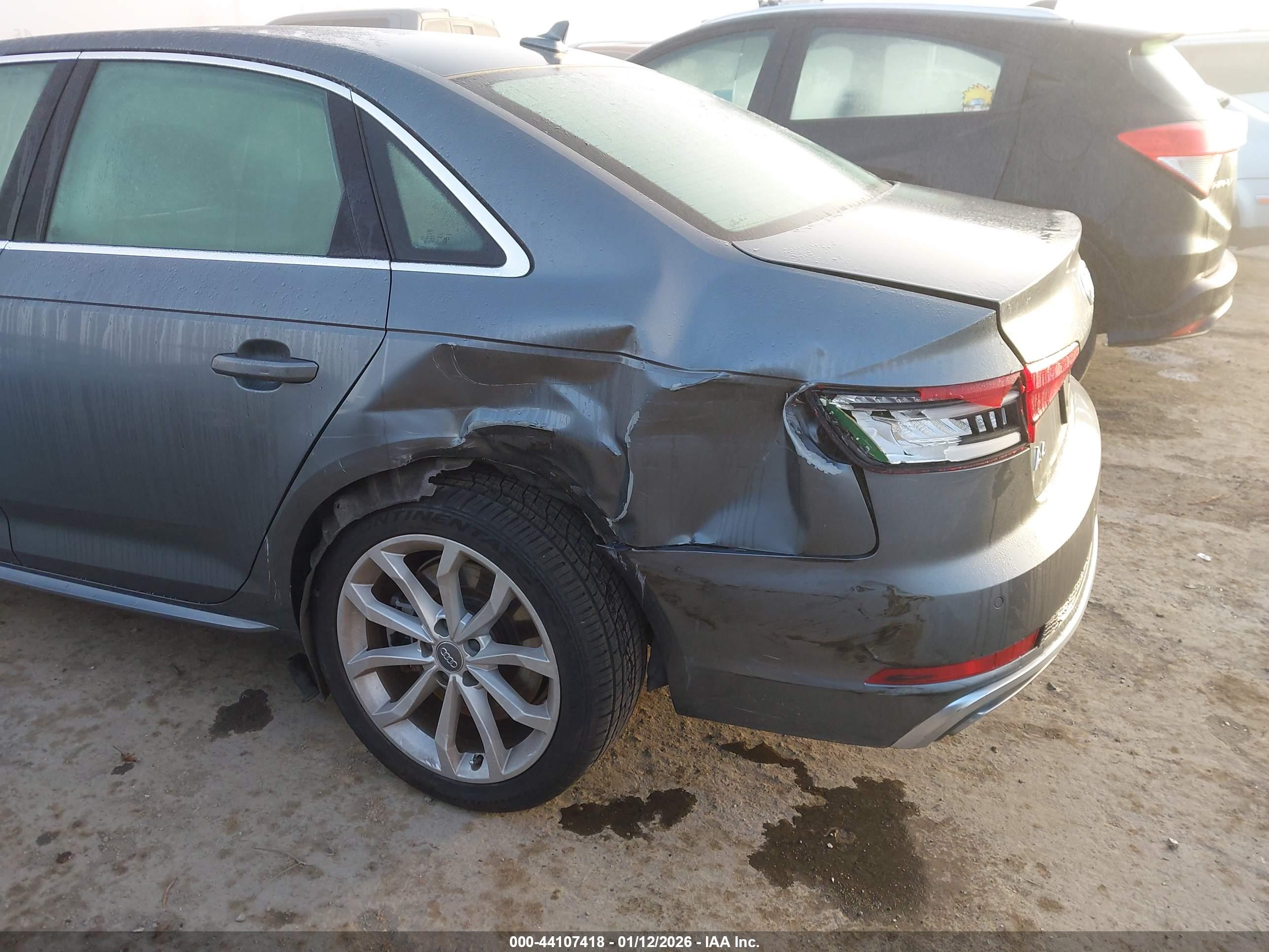 AUDI A4 image 6