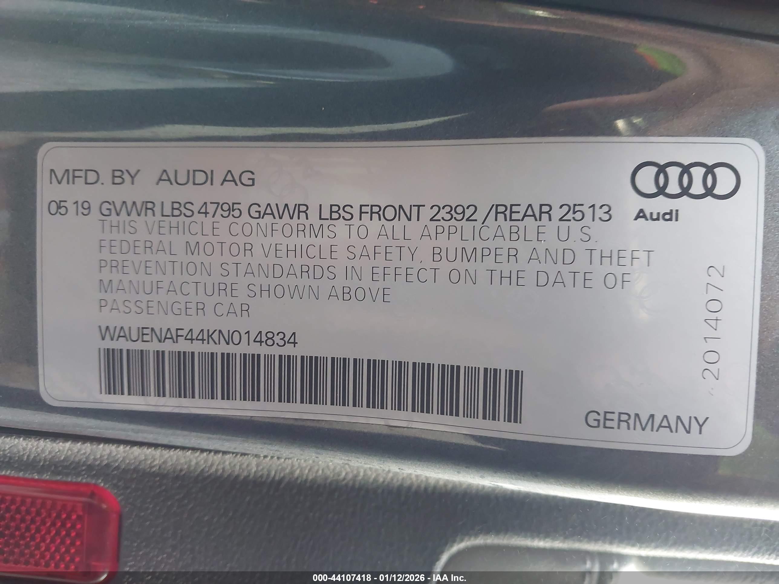 AUDI A4 image 9