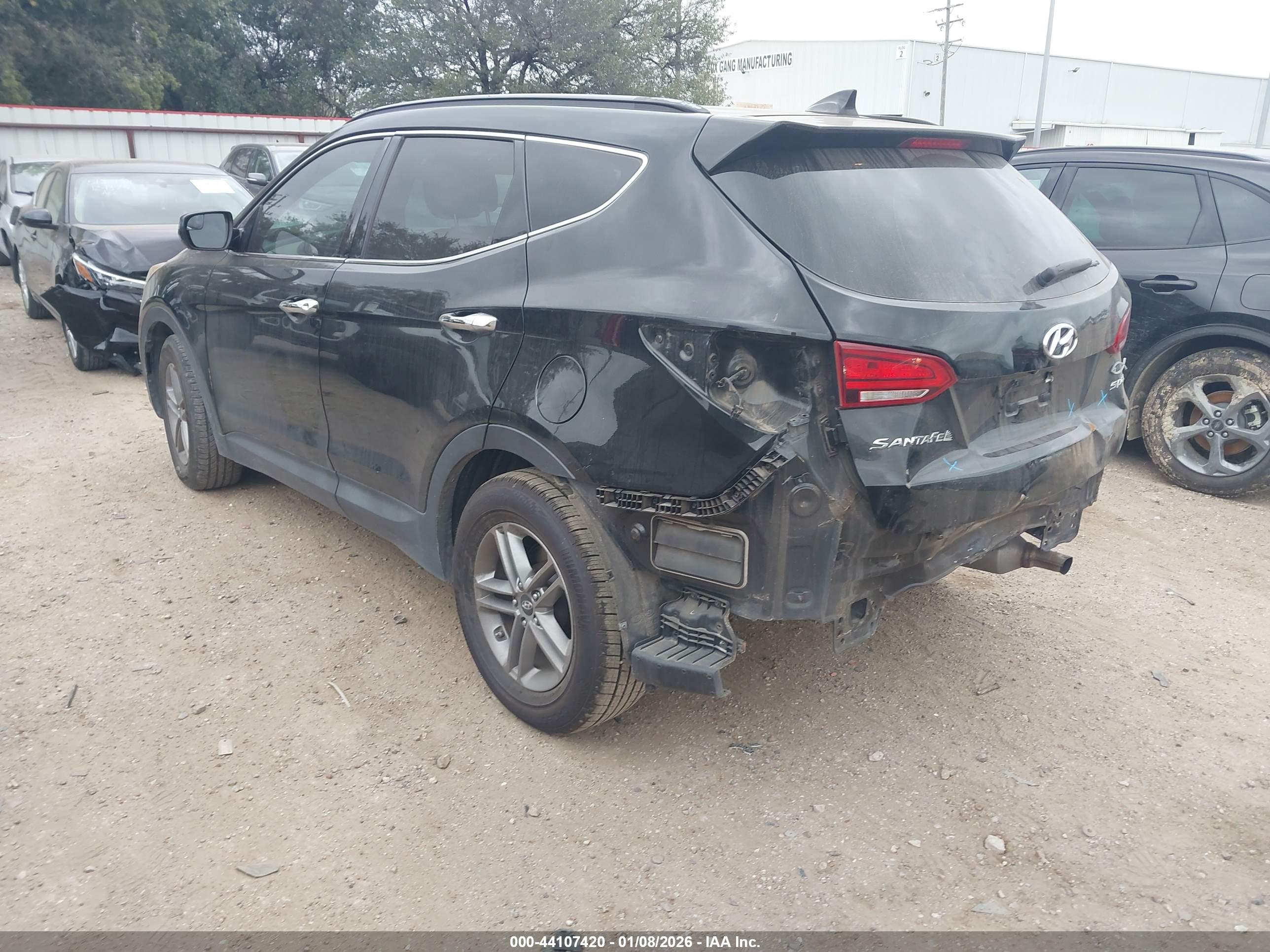 HYUNDAI SANTA image 3